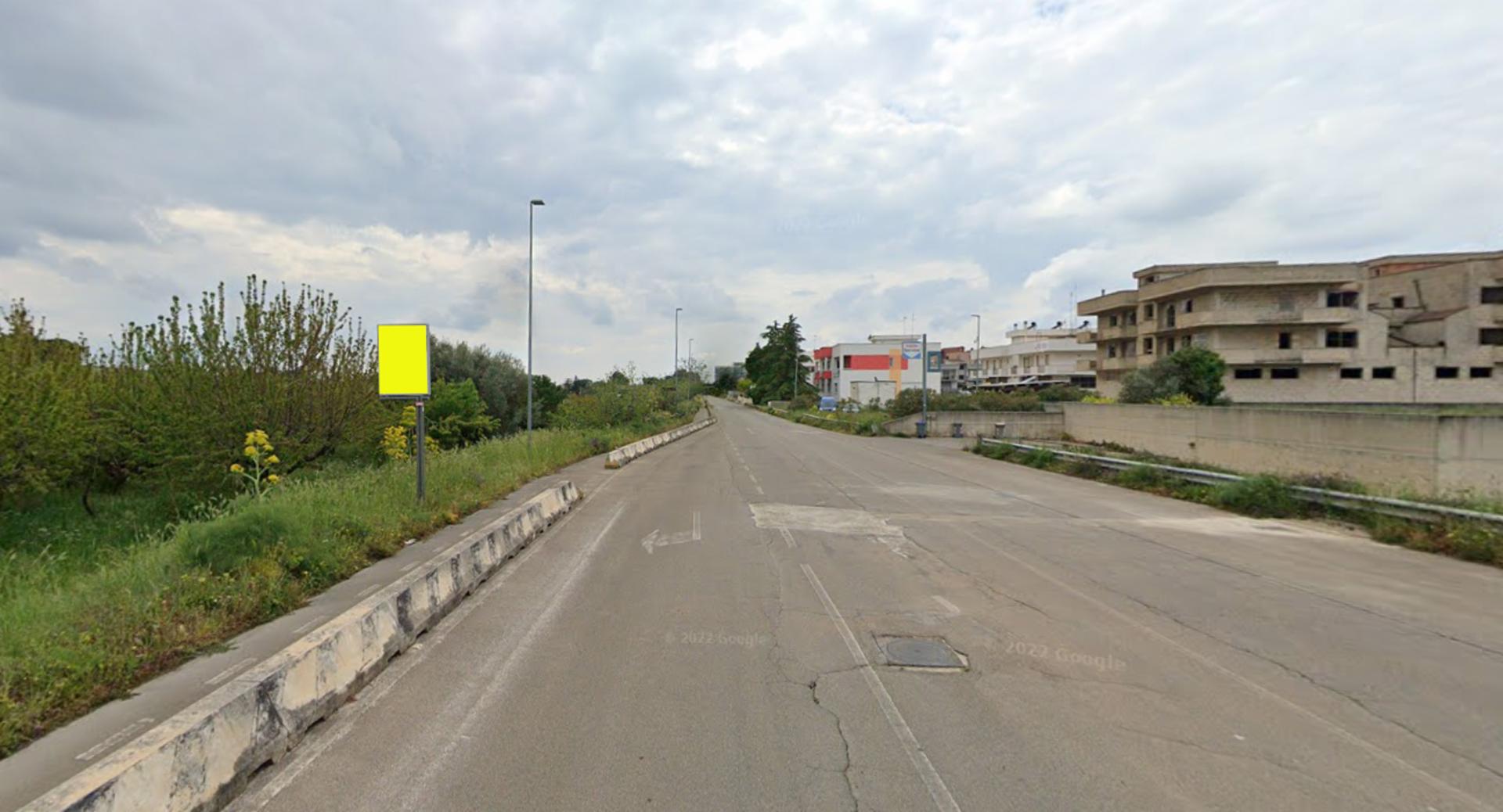 Impianto CARTELLONISTICA a Noci, in zona AGIP
