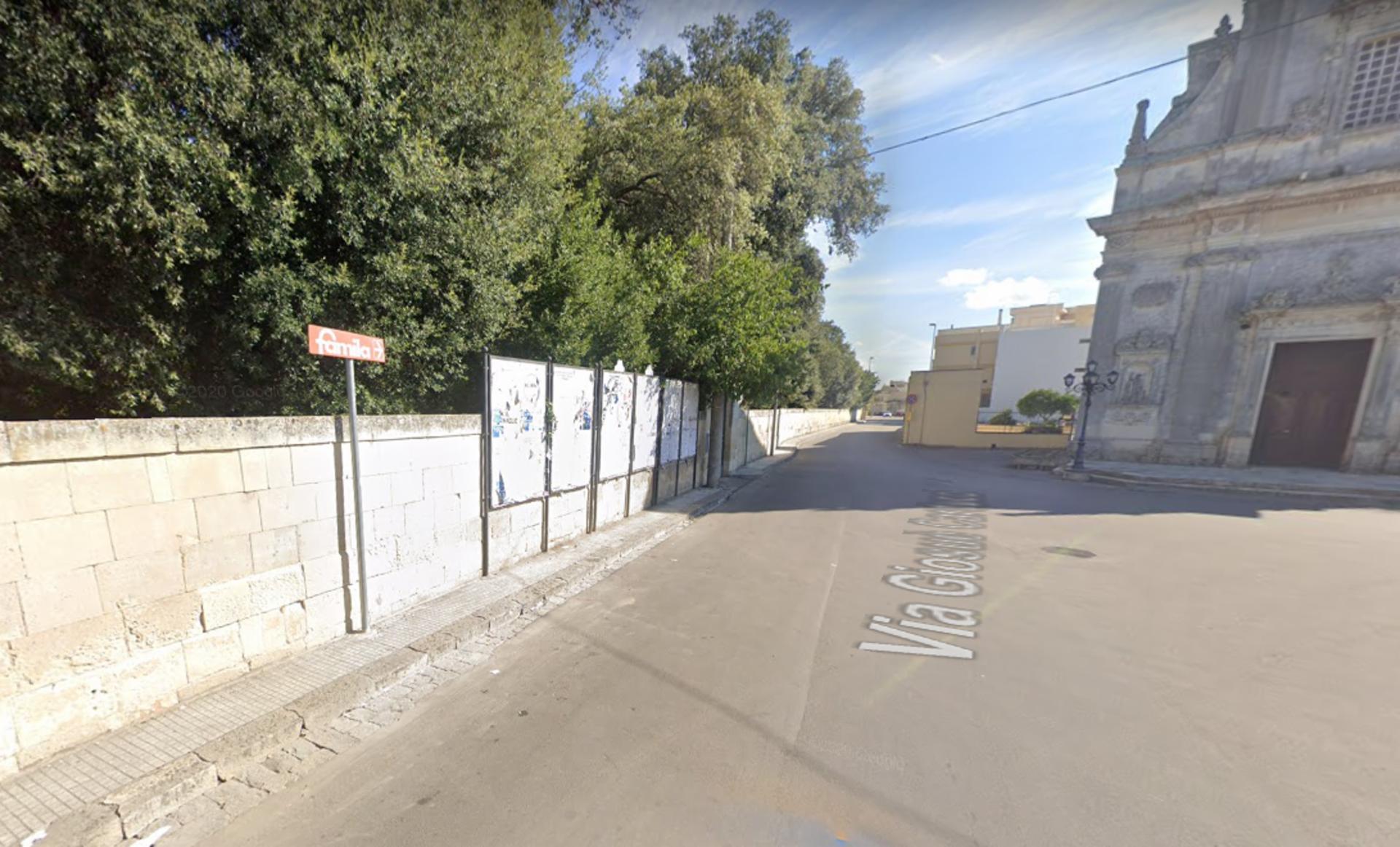 Impianto FRECCE / PREINSEGNE a Maglie, in zona Alda Group Supermercati