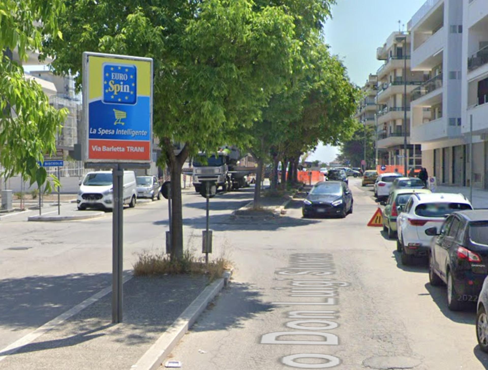 Impianto CARTELLONISTICA a Trani, in zona Well's Fargo