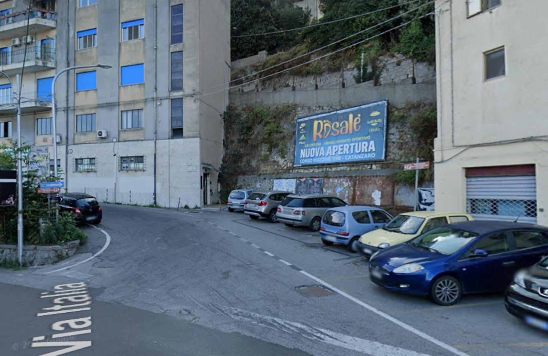 Impianto 6 X 3 a Catanzaro, in zona Feel