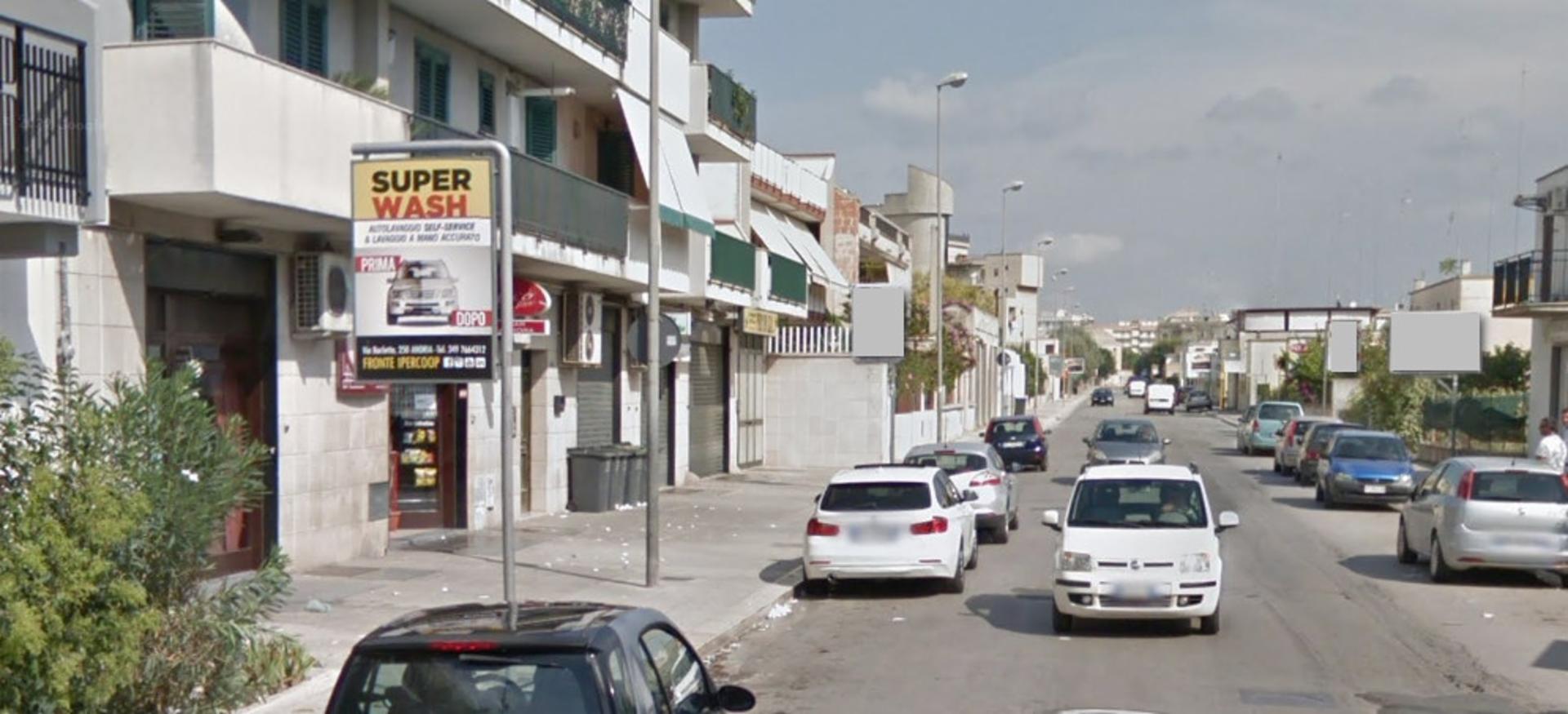 Impianto PALINA a Andria, in zona Retro Gusto Caffè