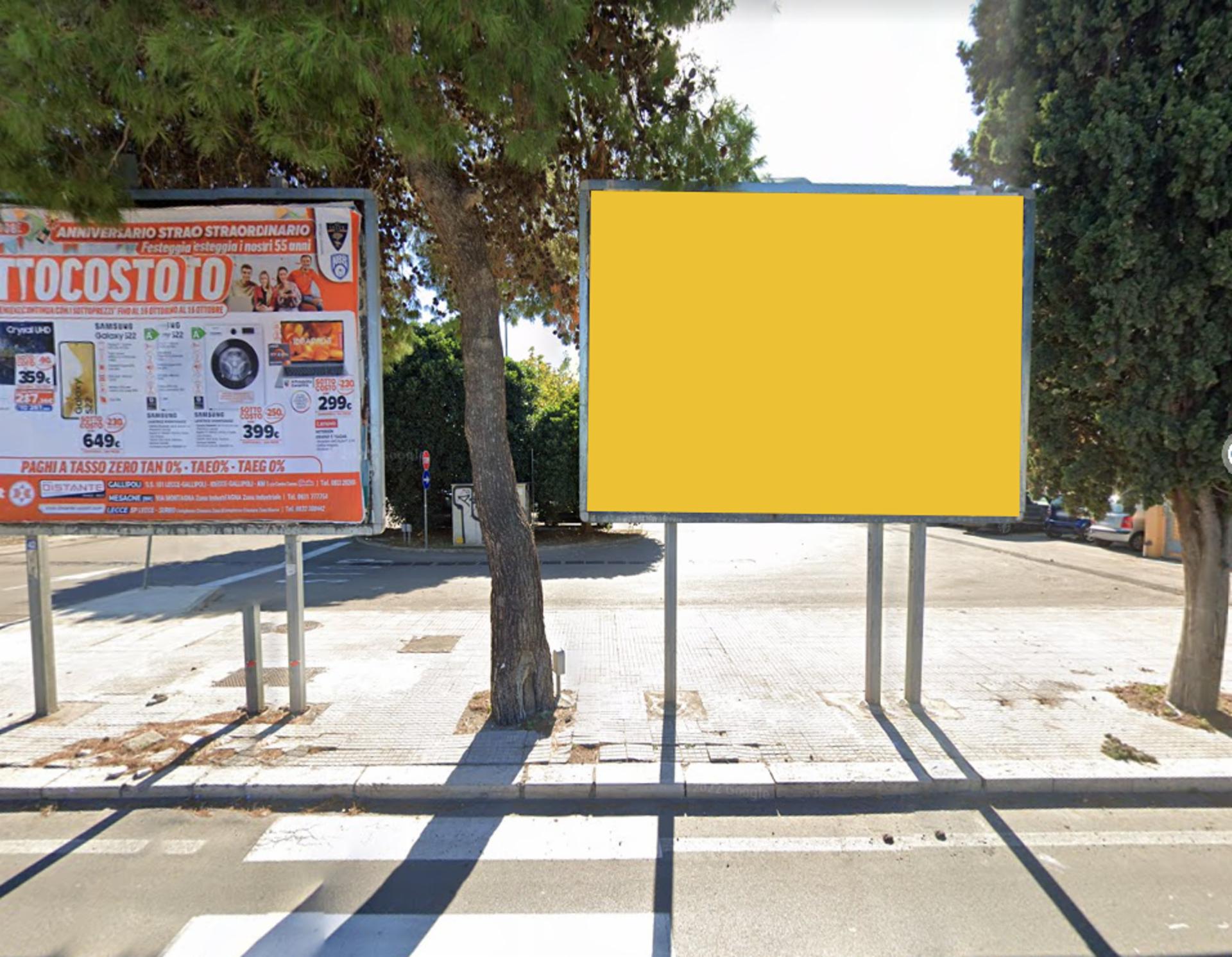 Impianto POSTER a Lecce, in zona Mozzarè Pizzeria