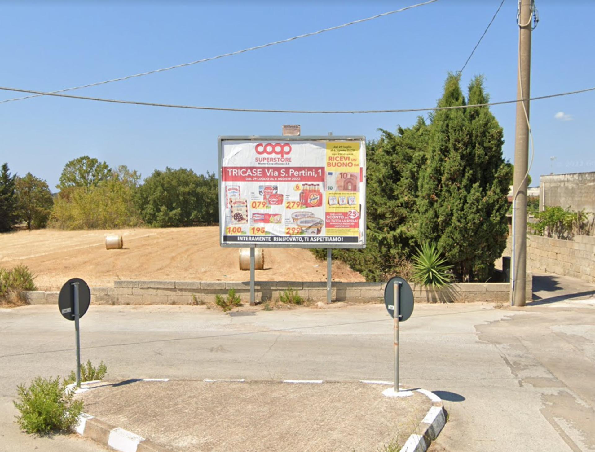 Impianto POSTER a Gagliano del Capo, in zona EuroSpin