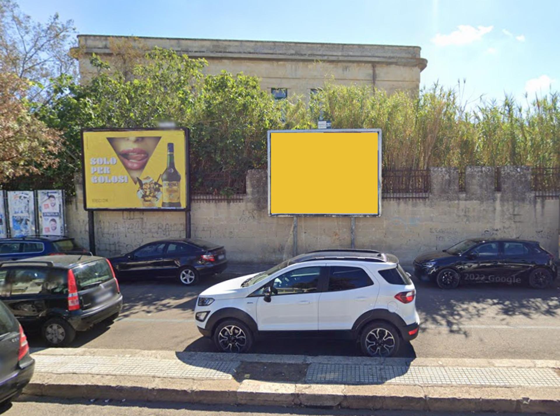 Impianto POSTER a Lecce, in zona EuroSpin