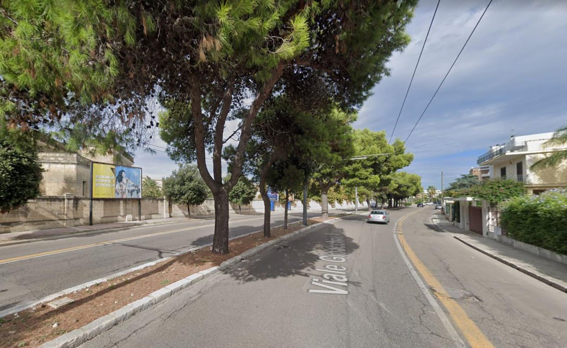 Impianto POSTER a Lecce, in zona EuroSpin