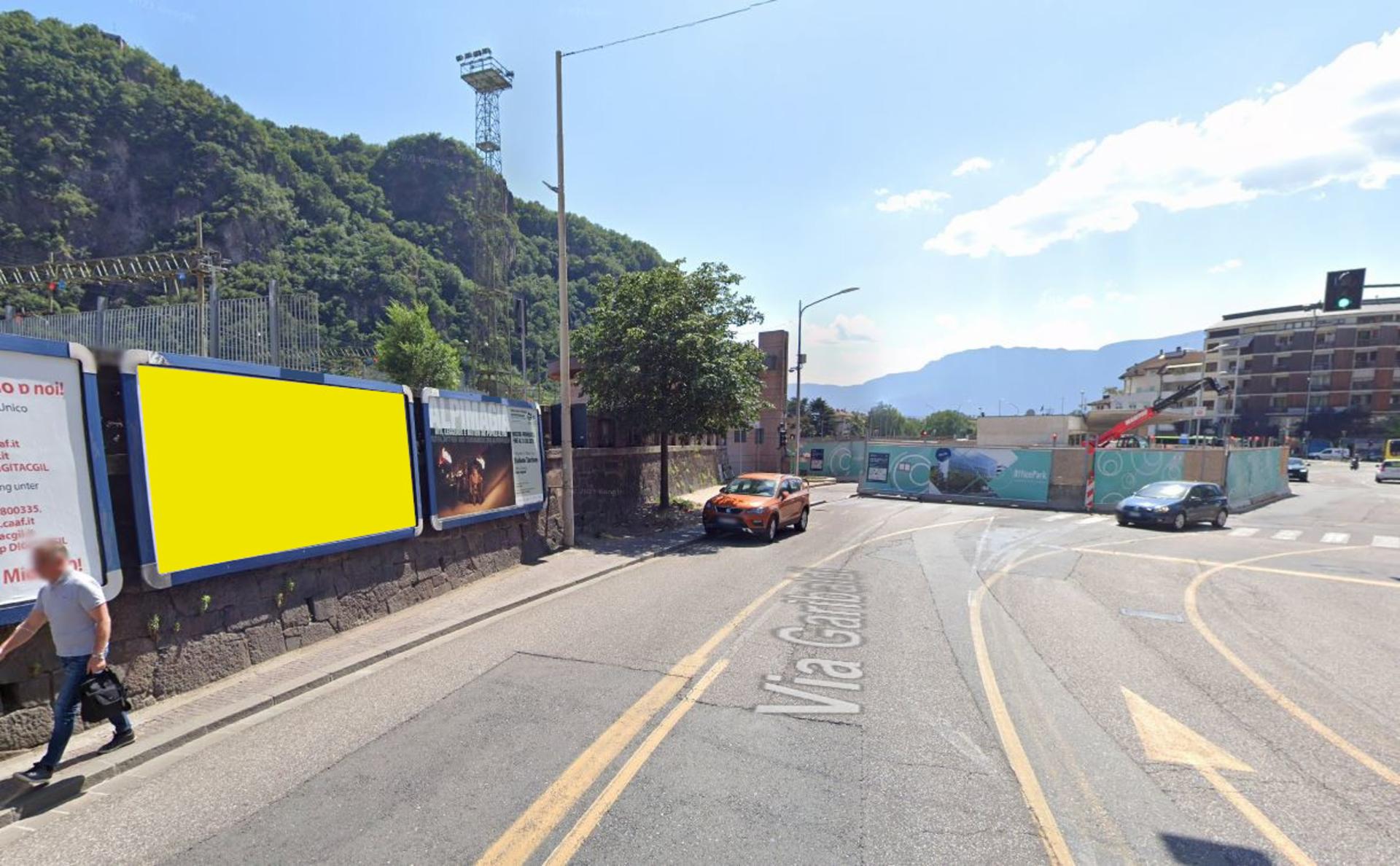 Impianto POSTER a Bolzano, in zona Sarfraz