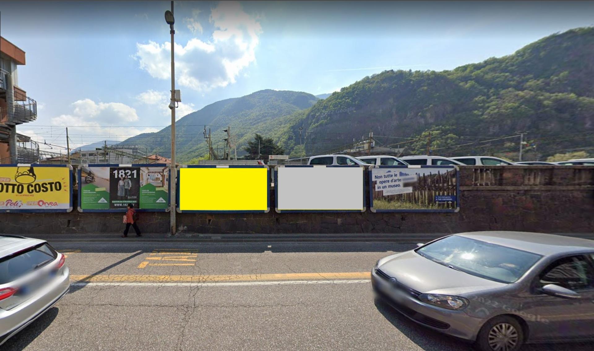 Impianto POSTER a Bolzano, in zona East and West General Store