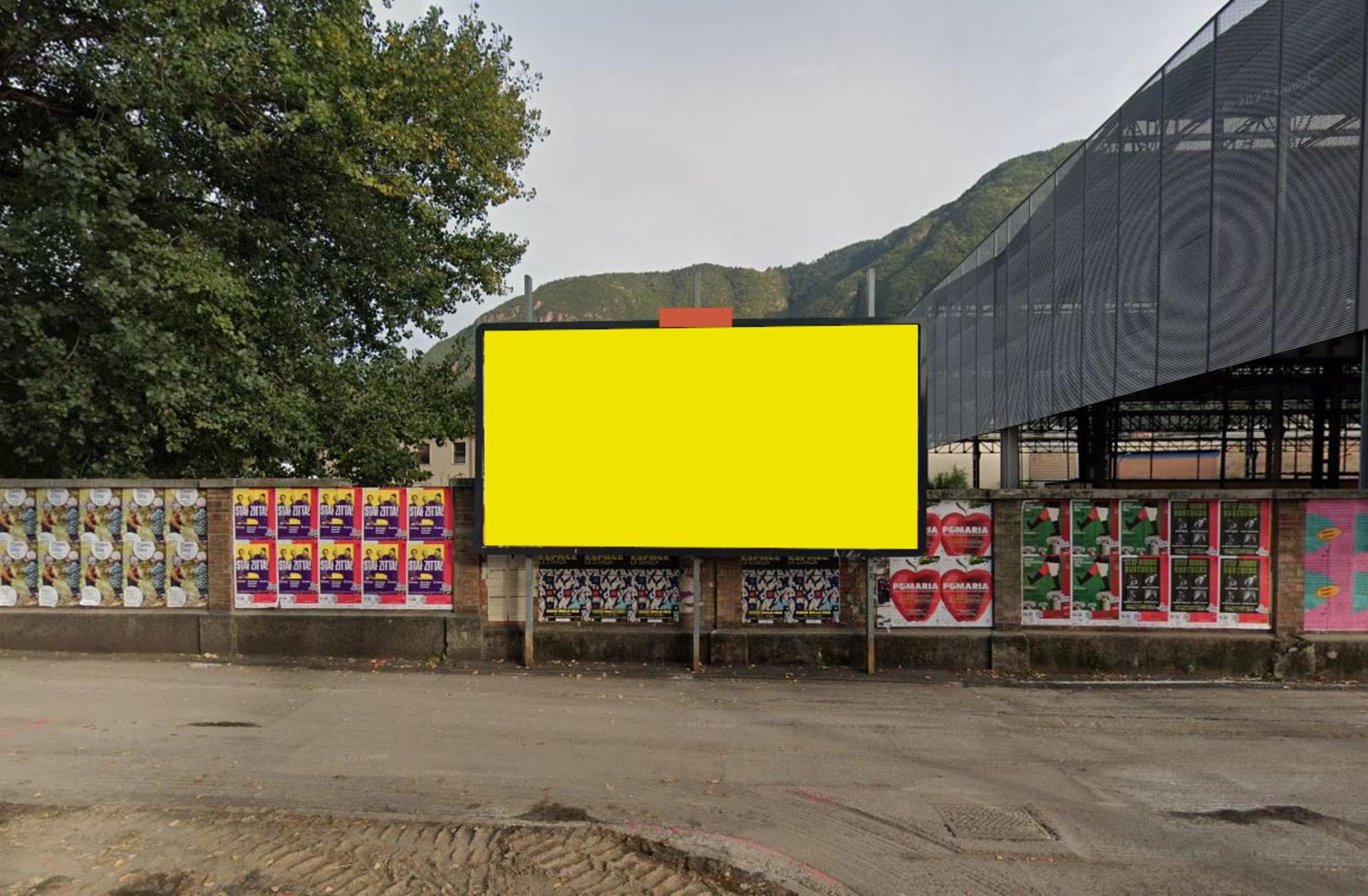 Impianto 6 X 3 a Bolzano, in zona Eurospar