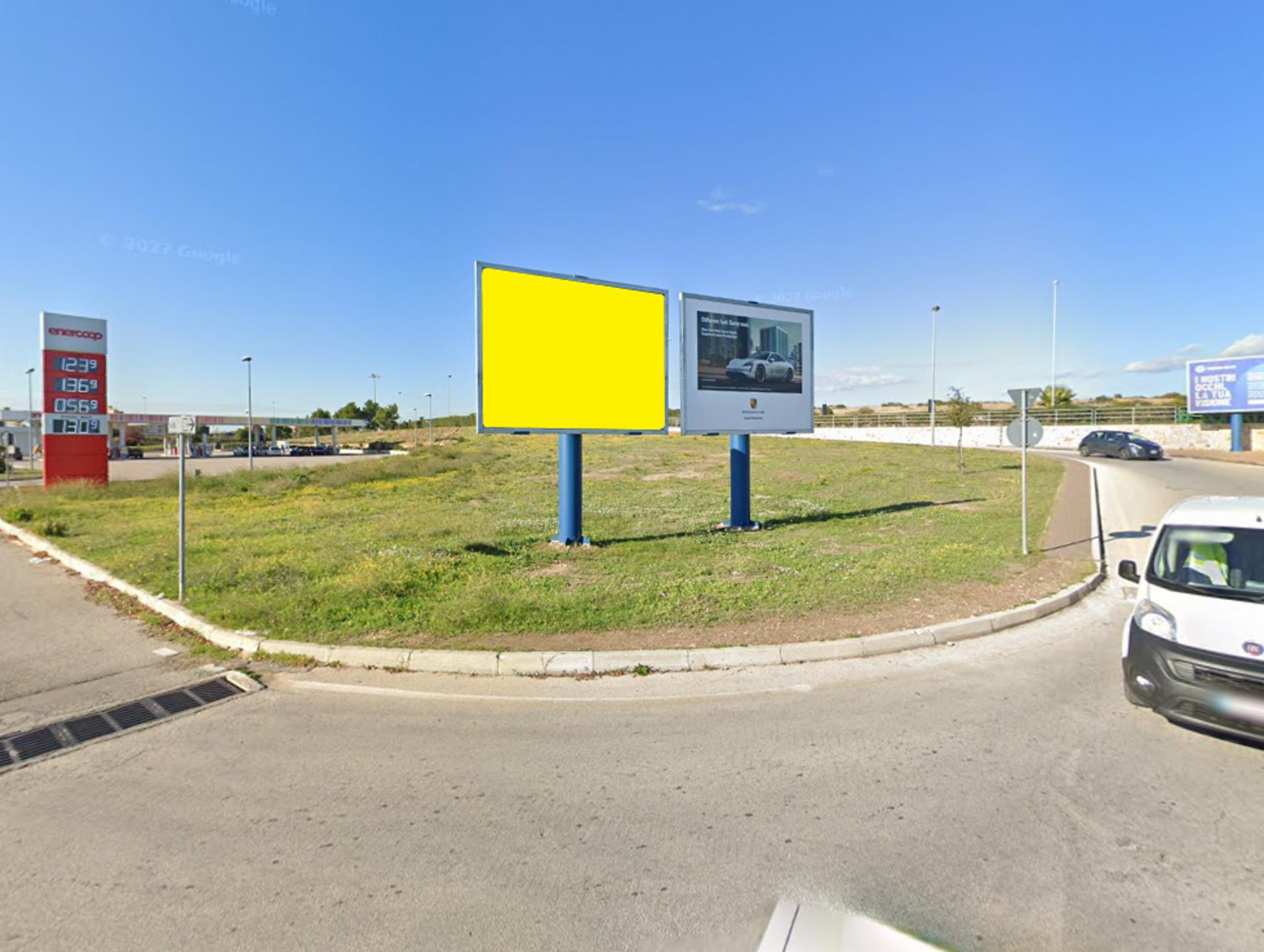 Impianto POSTER a Taranto, in zona Euronics