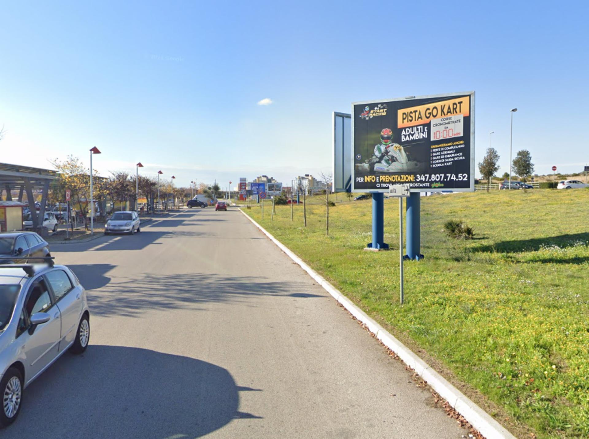 Impianto POSTER a Taranto, in zona Tezenis