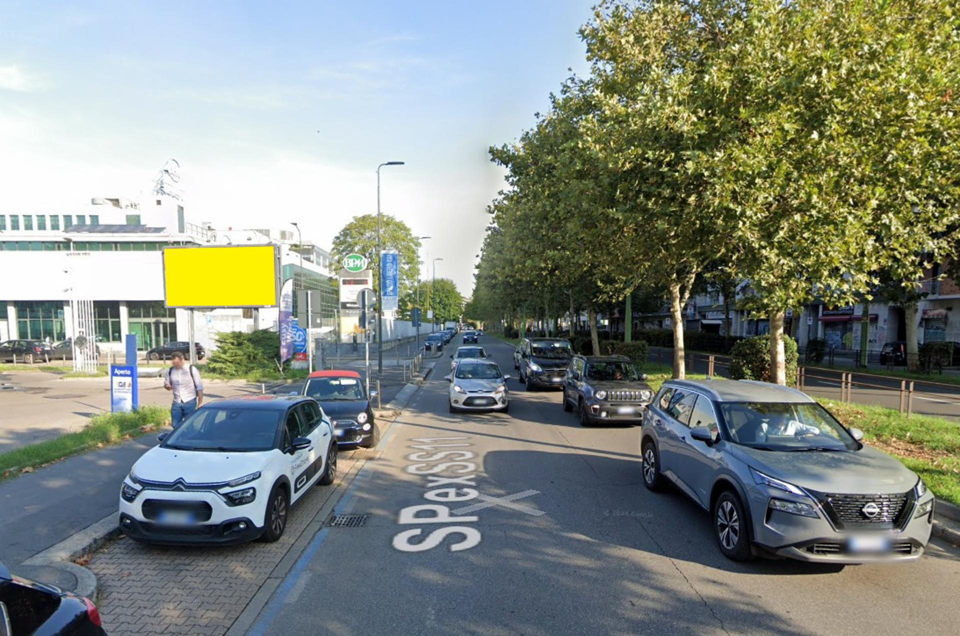 Impianto 6 X 3 a Milano, in zona Di Lanza Gilberto