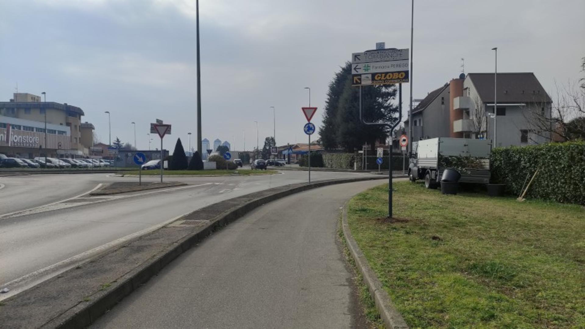 Impianto FRECCE / PREINSEGNE a Vimercate, in zona Million store