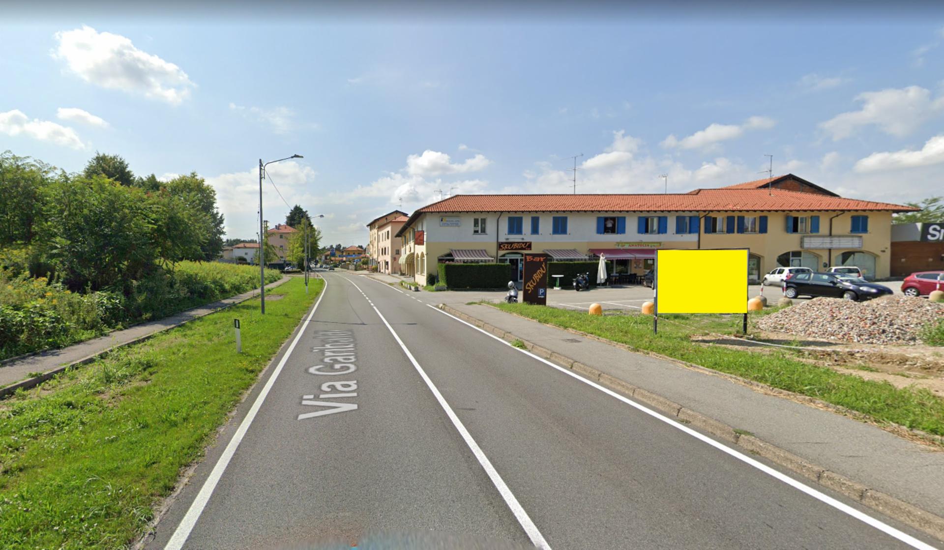 Impianto POSTER a Fino Mornasco, in zona Oasi 2