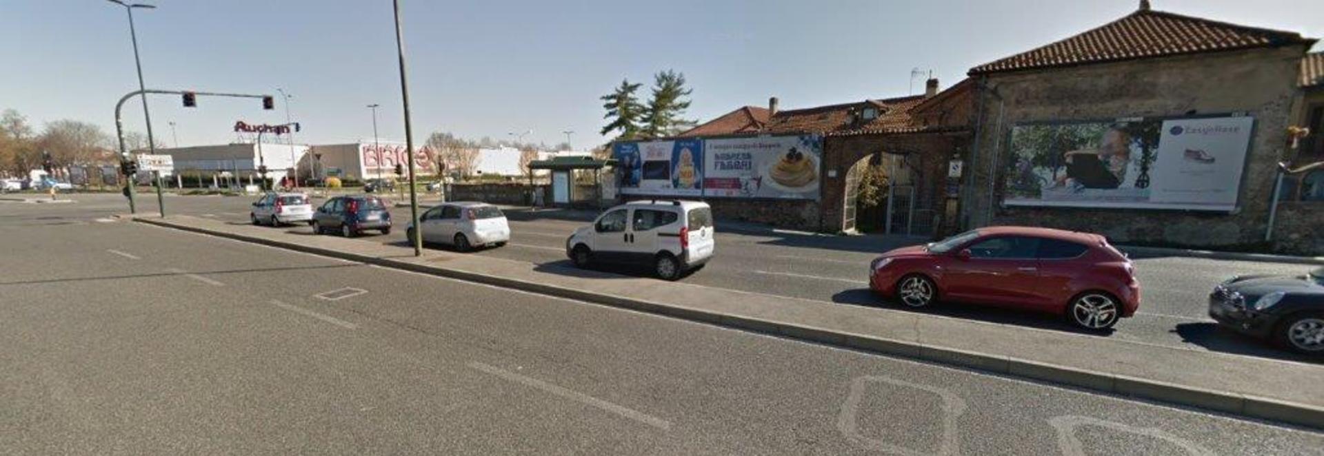 Impianto 6 X 3 a Torino, in zona Spazio Conad