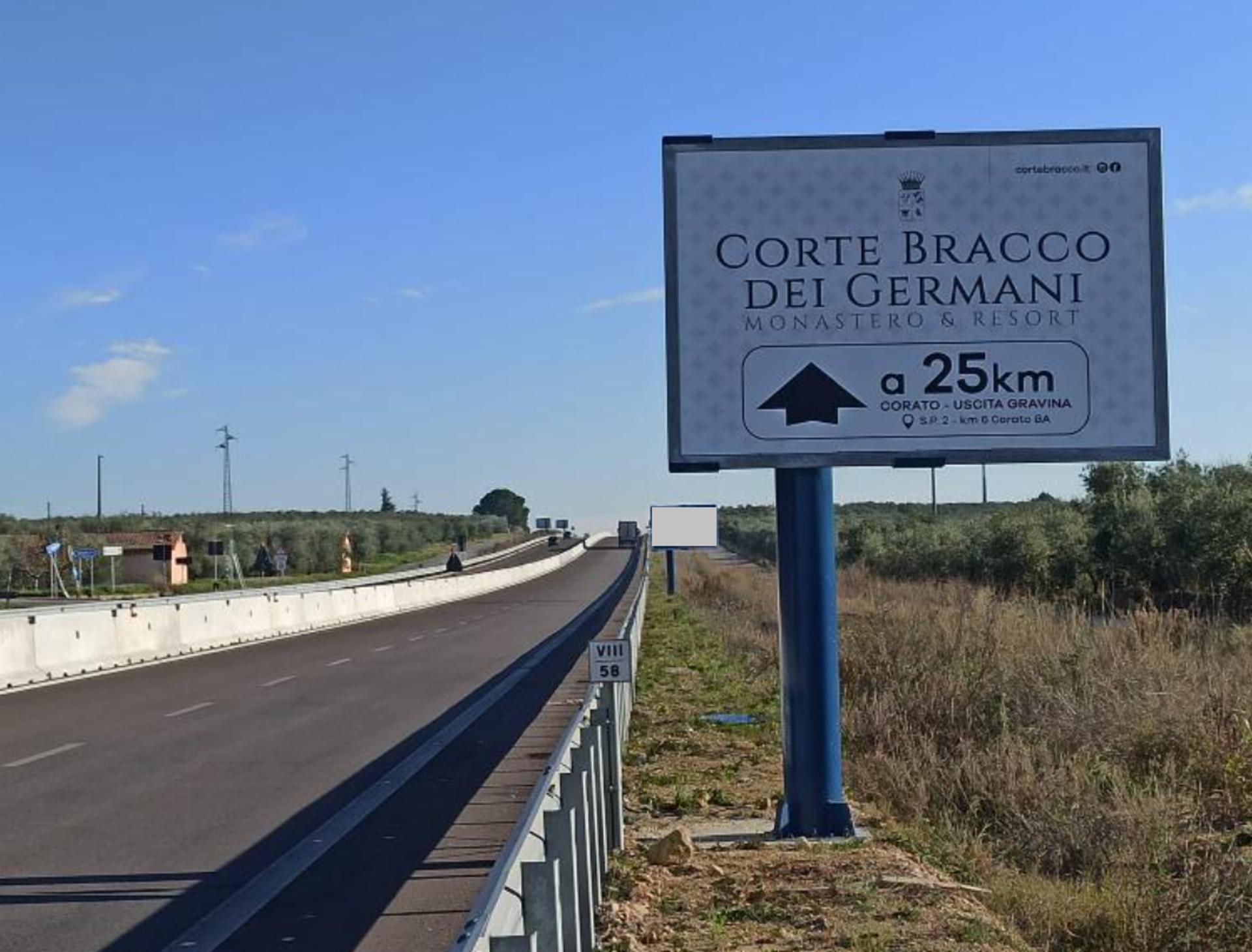 Impianto poster a Andria