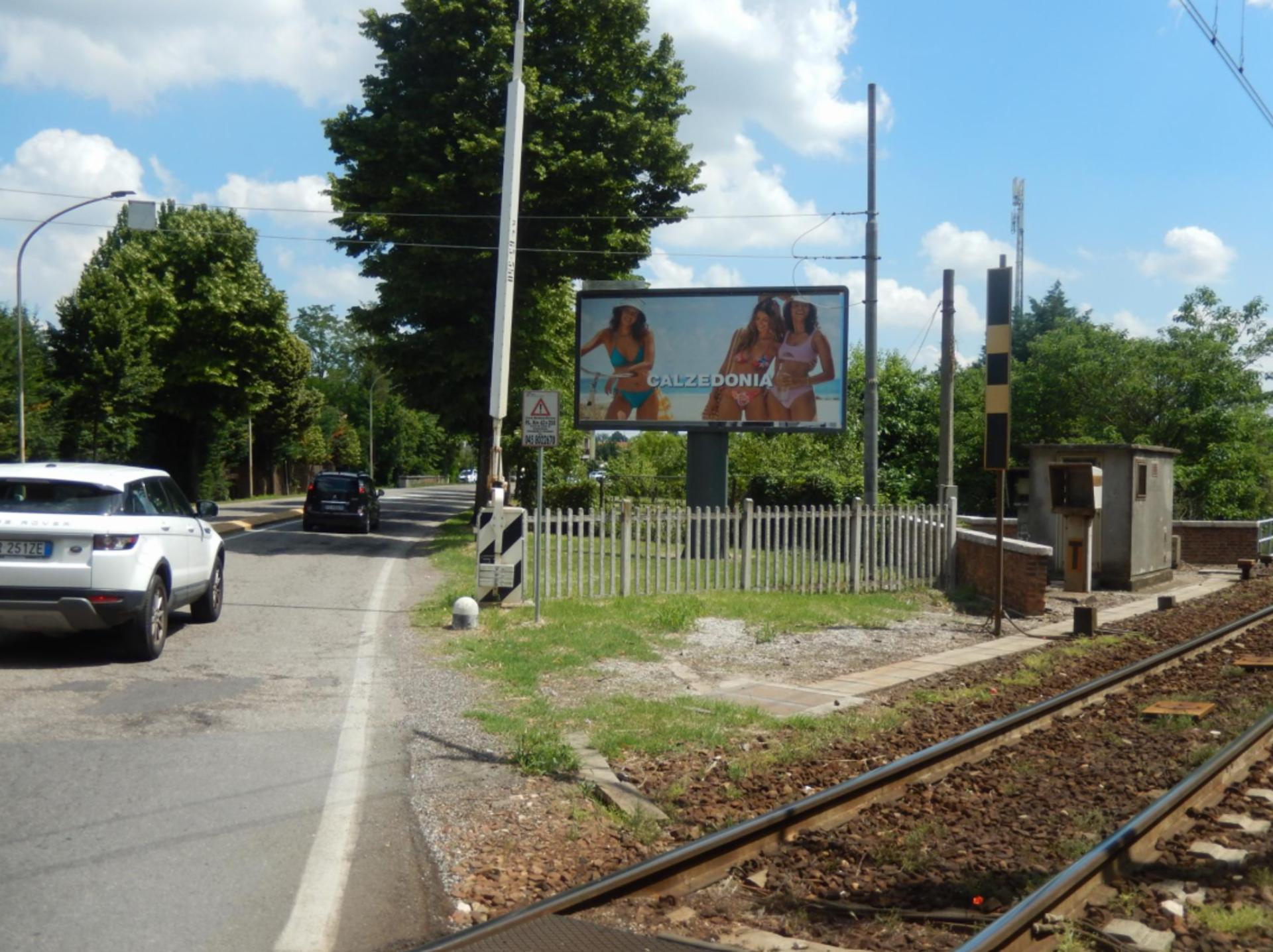 Impianto 6 X 3 a Mantova, in zona famila