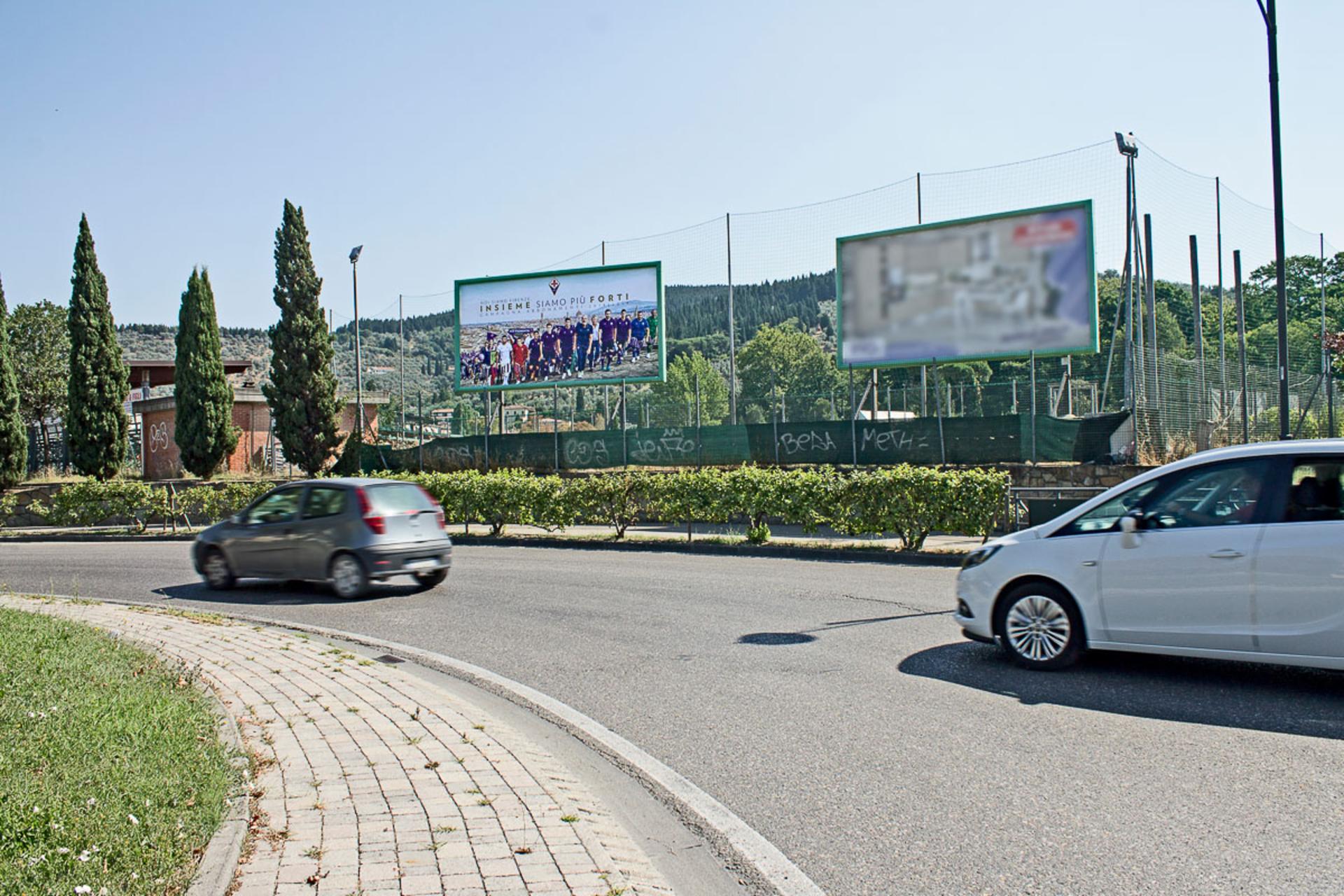 Impianto DISPLAY / LED a Firenze, in zona Bar Vannino