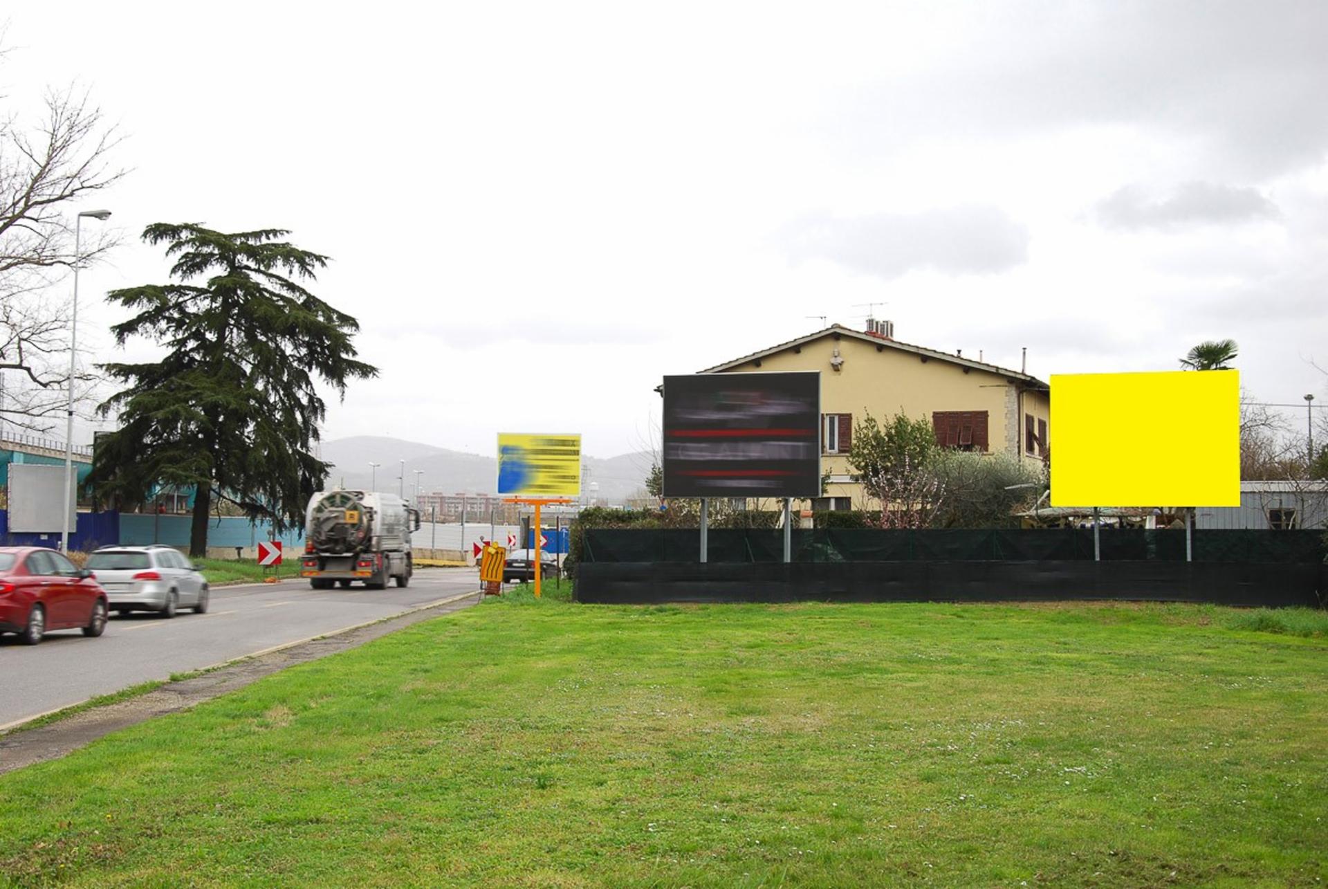 Impianto 6 X 3 a Firenze, in zona Beyfin Bar