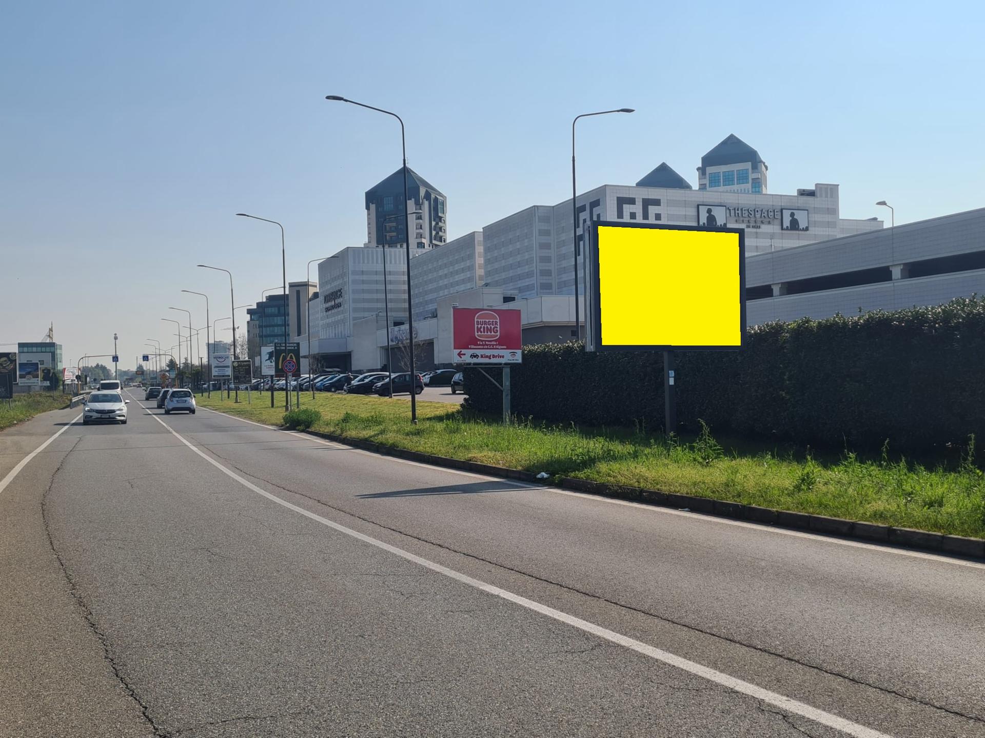 Impianto POSTER a Vimercate, in zona Il Gigante