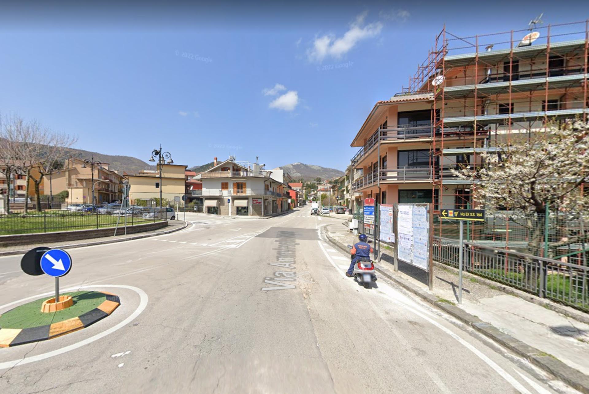 Impianto FRECCE / PREINSEGNE a Montella, in zona Teatro Adele Solimene
