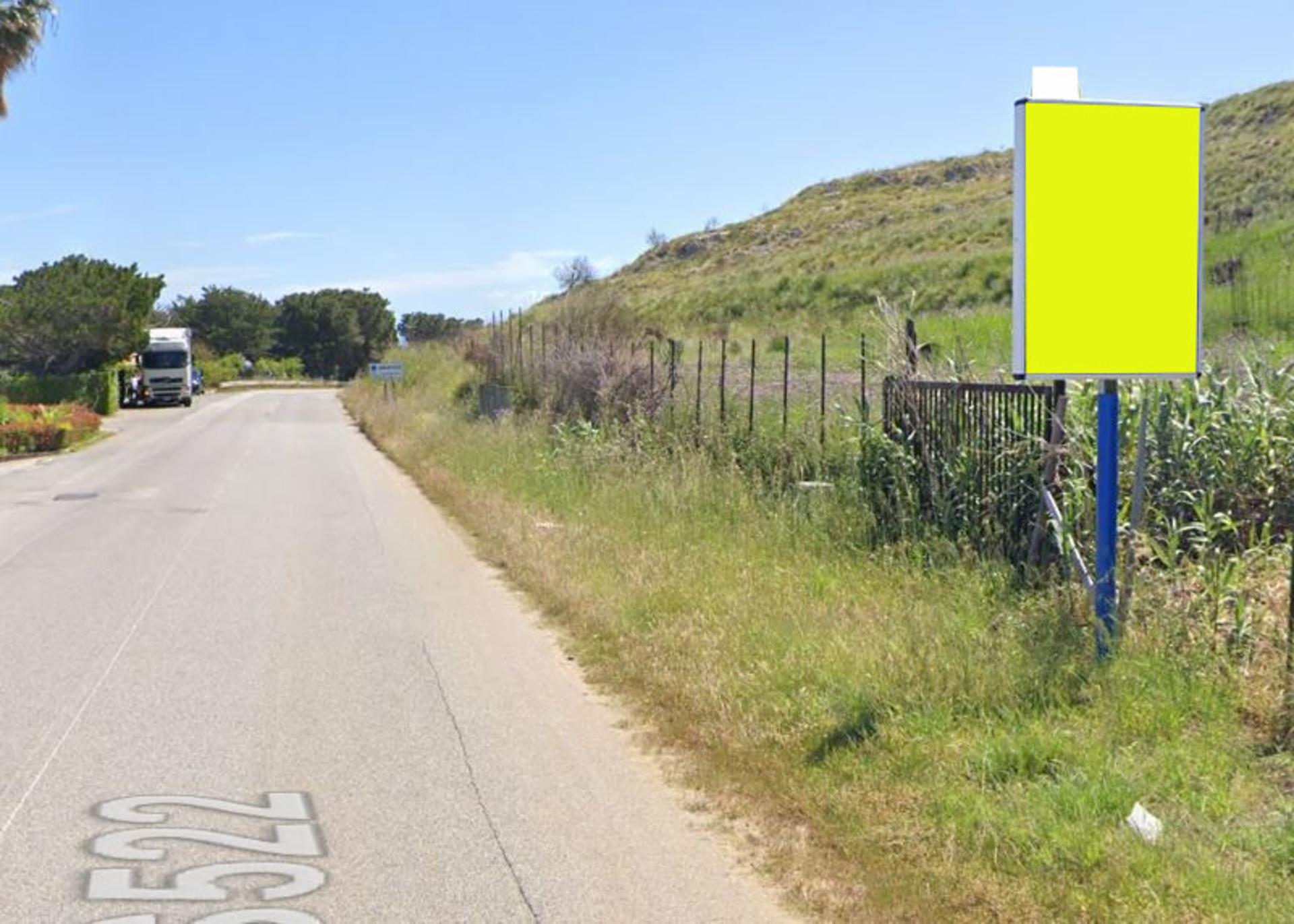 Impianto CARTELLONISTICA a Briatico