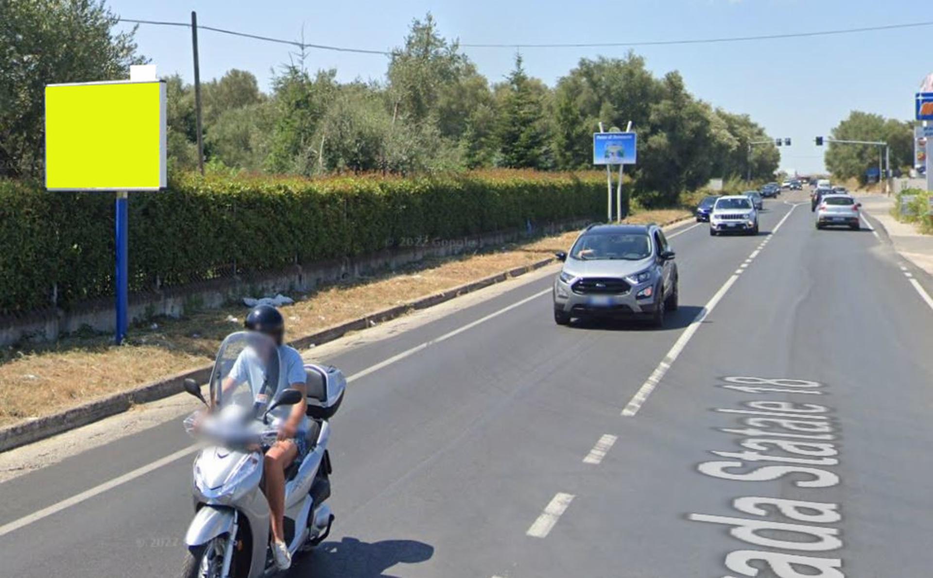 Impianto CARTELLONISTICA a Vibo Valentia, in zona EuroSpin