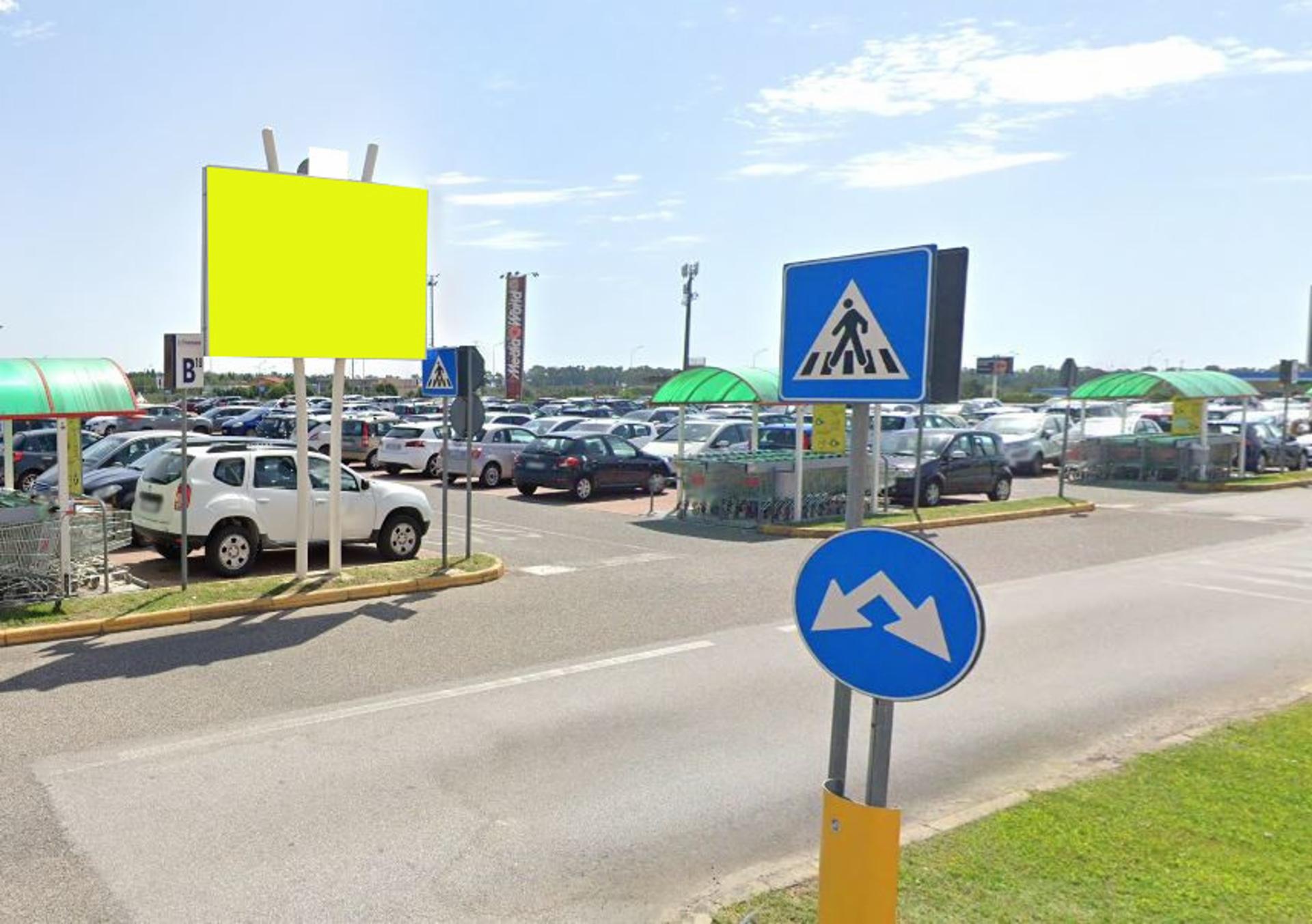 Impianto CARTELLONISTICA a Catanzaro, in zona Timberland