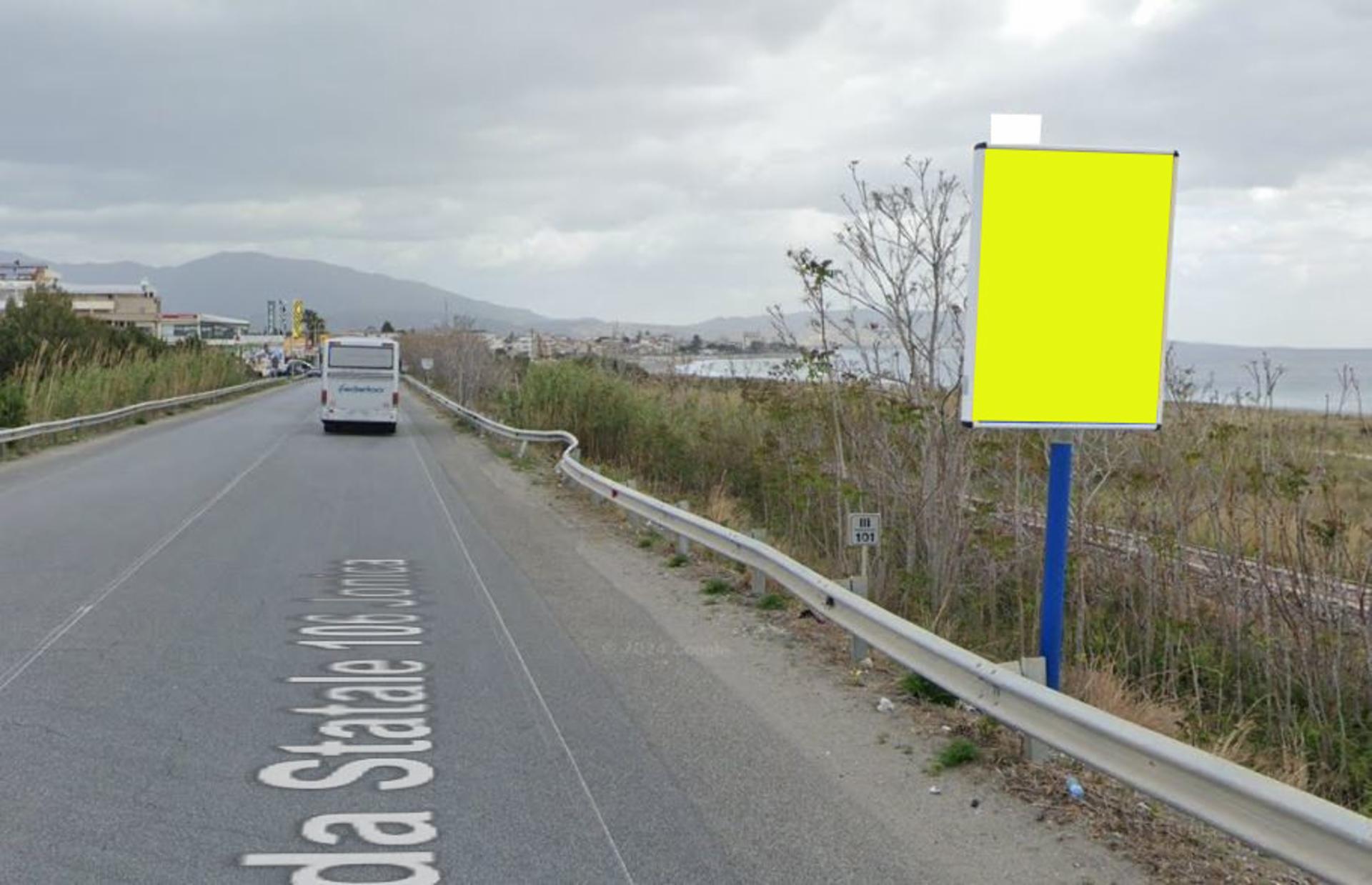 Impianto CARTELLONISTICA a Siderno, in zona Centro Supermercati Alimentari