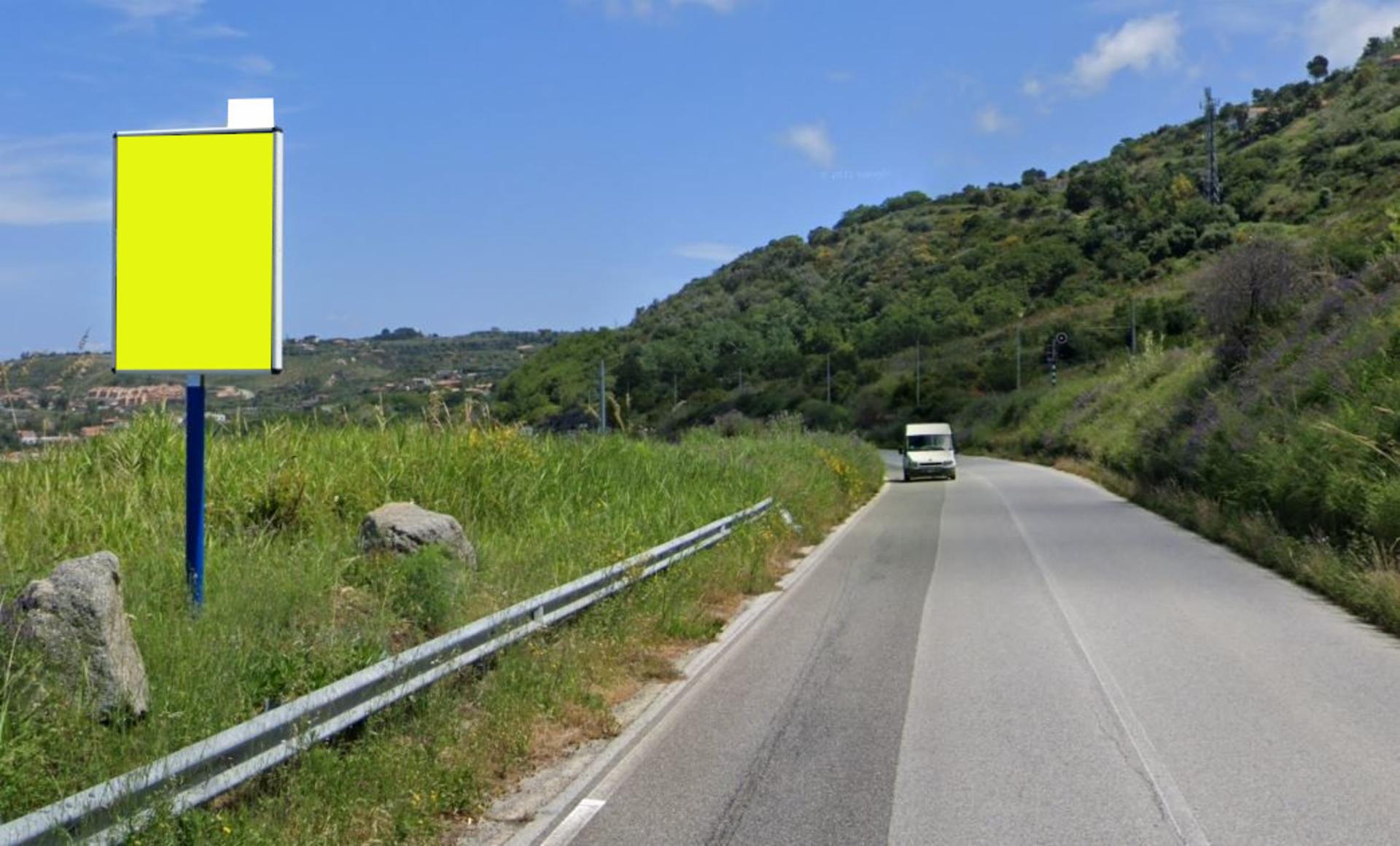 Impianto CARTELLONISTICA a Zambrone, in zona Villaggio Sabbie Bianche