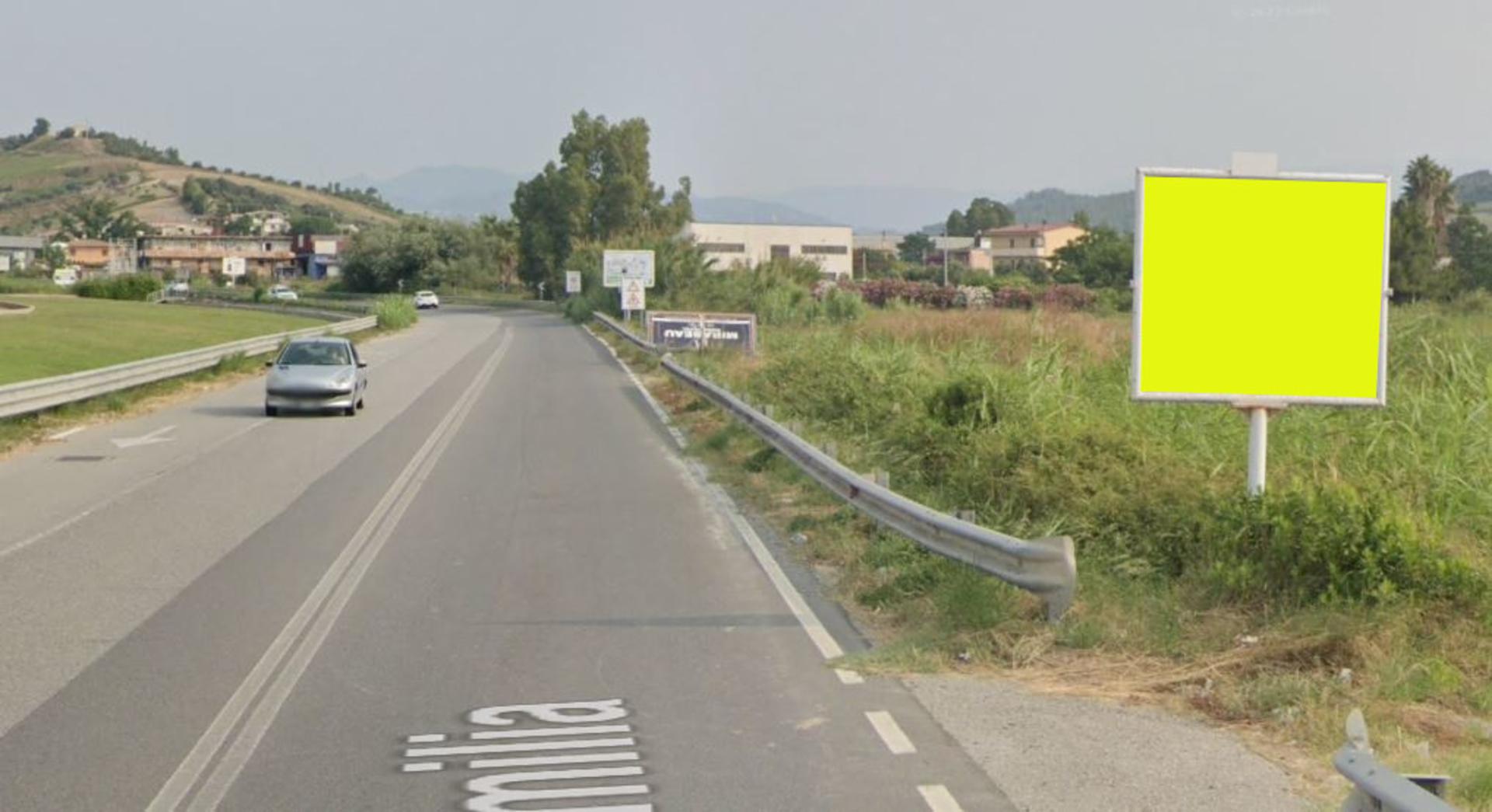 Impianto CARTELLONISTICA a Catanzaro, in zona Doppelgänger