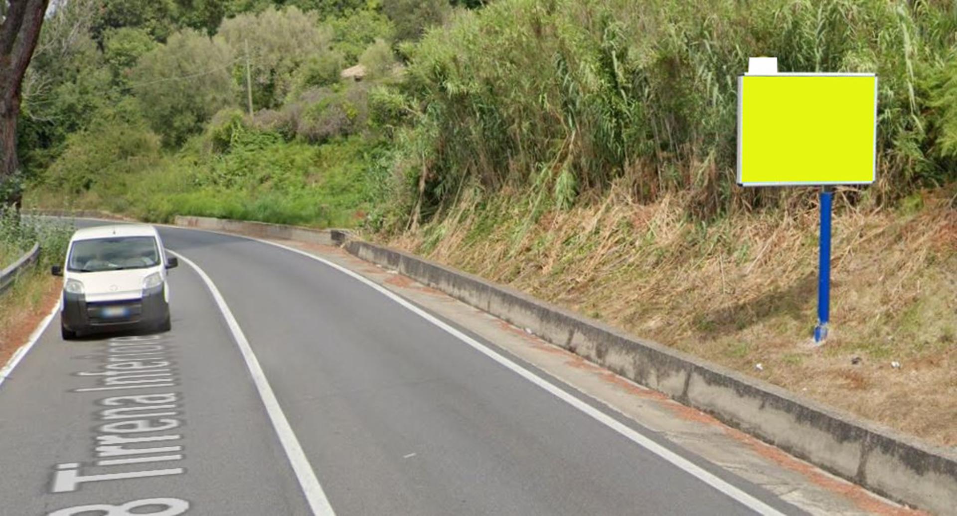 Impianto CARTELLONISTICA a Vibo Valentia, in zona Questura di Vibo Valentia