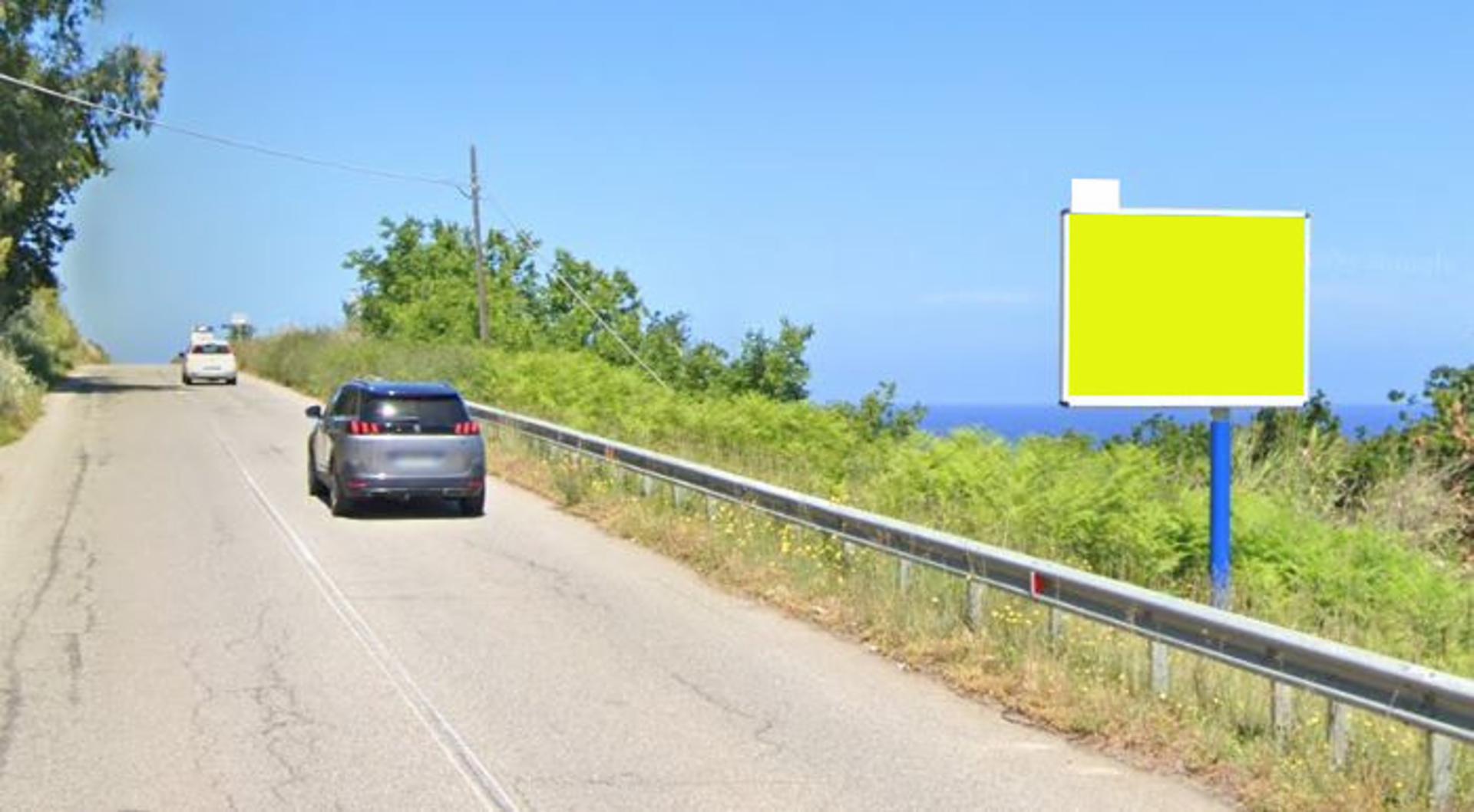 Impianto CARTELLONISTICA a Briatico