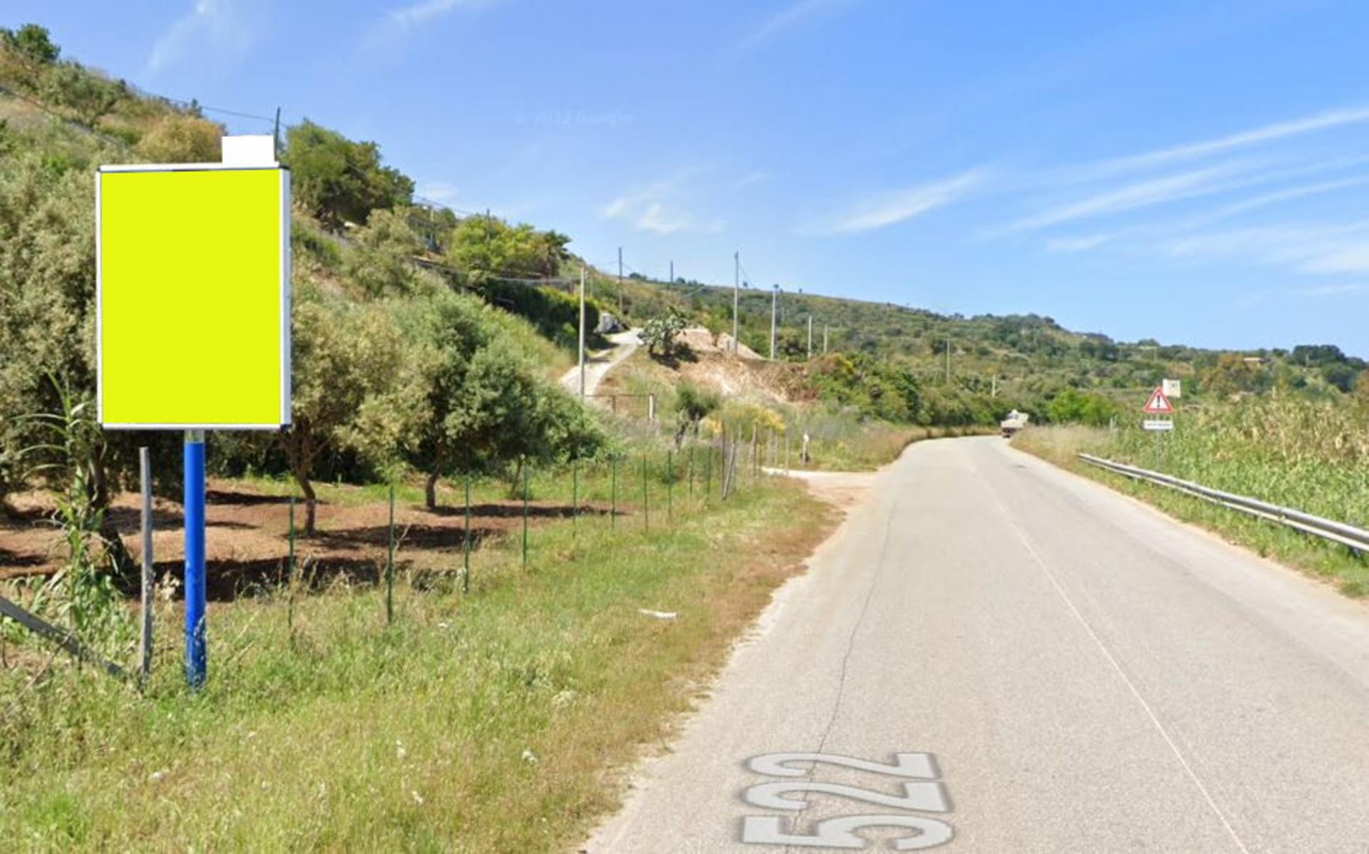 Impianto CARTELLONISTICA a Briatico