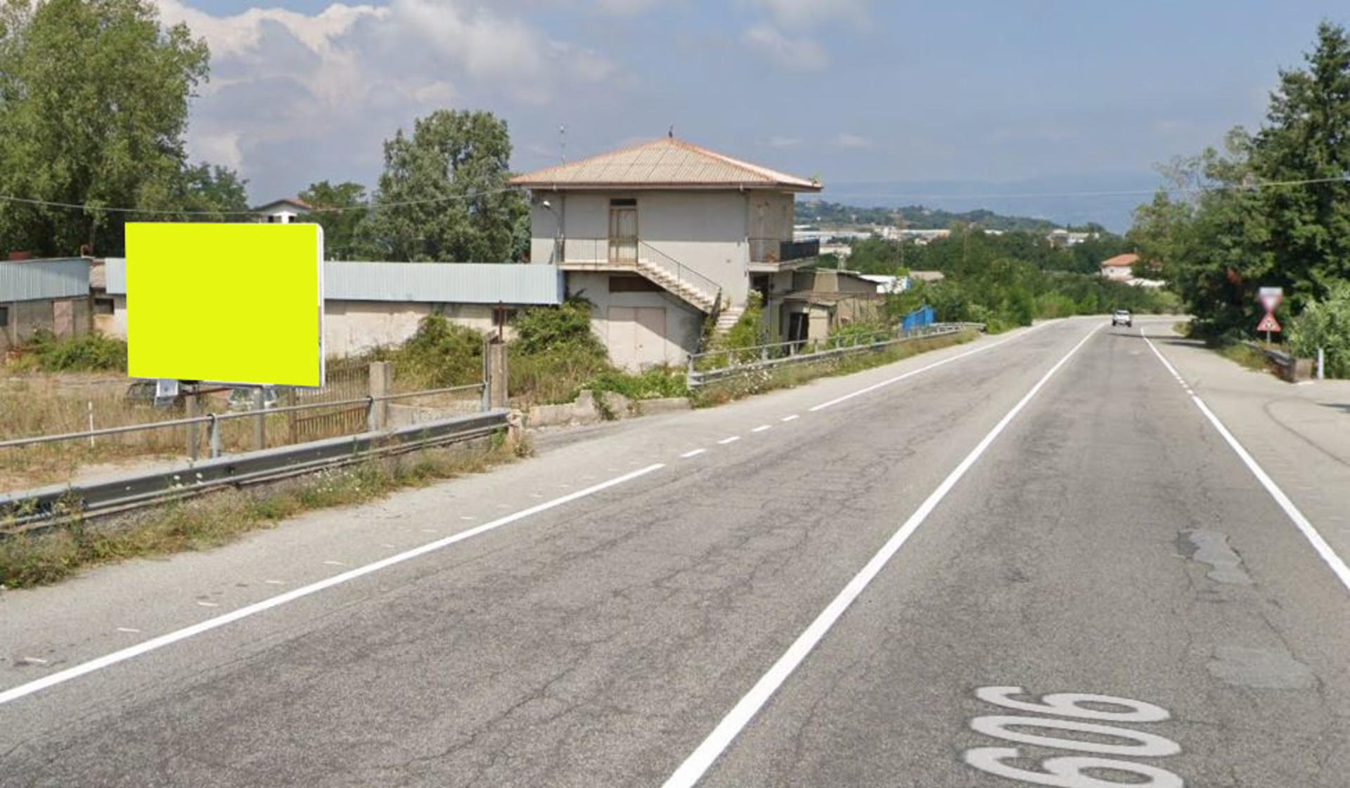 Impianto CARTELLONISTICA a Sant'Onofrio, in zona Bar del Sole