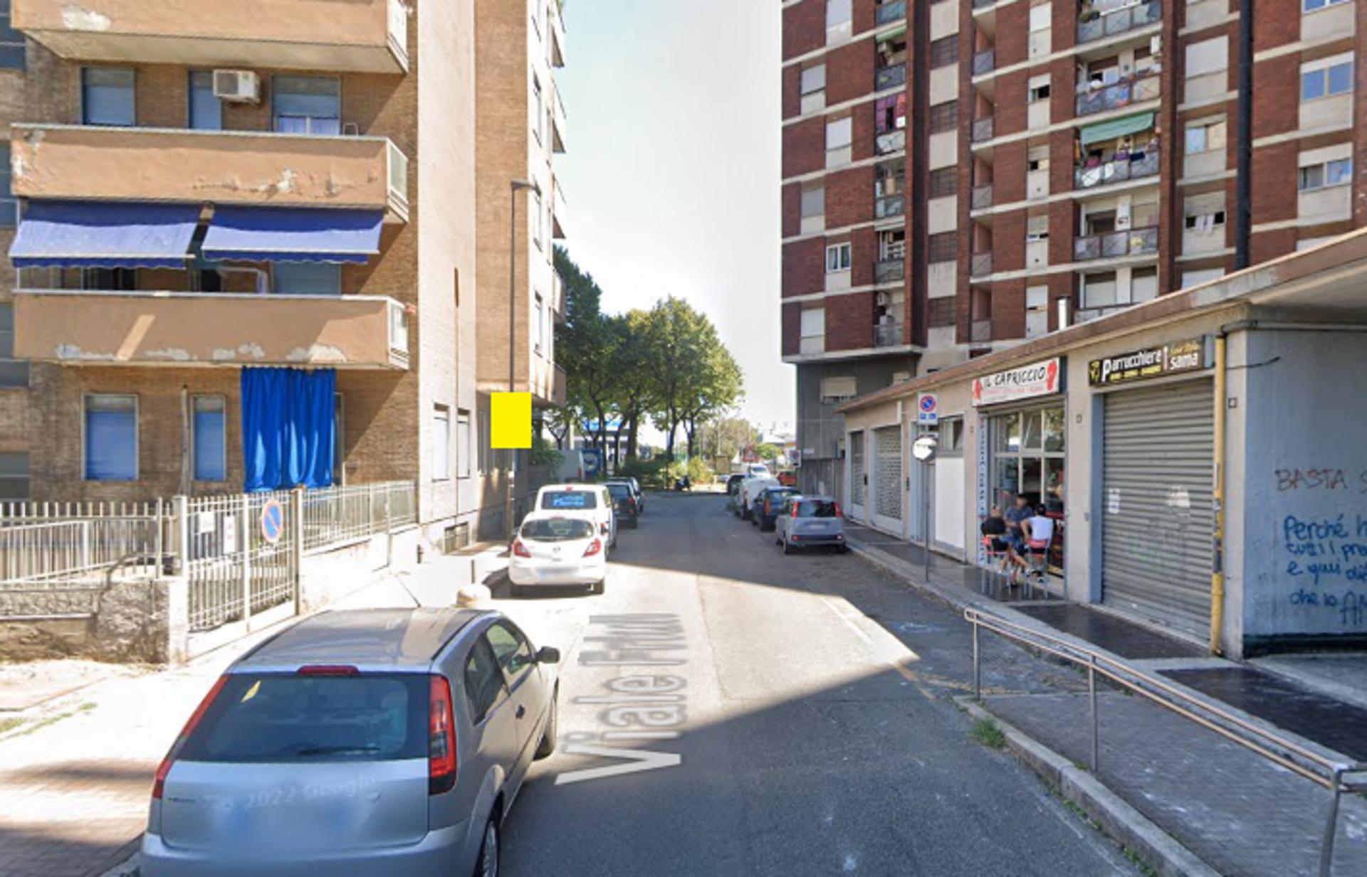 Impianto POLE MEDIA a Cinisello Balsamo, in zona Decathlon