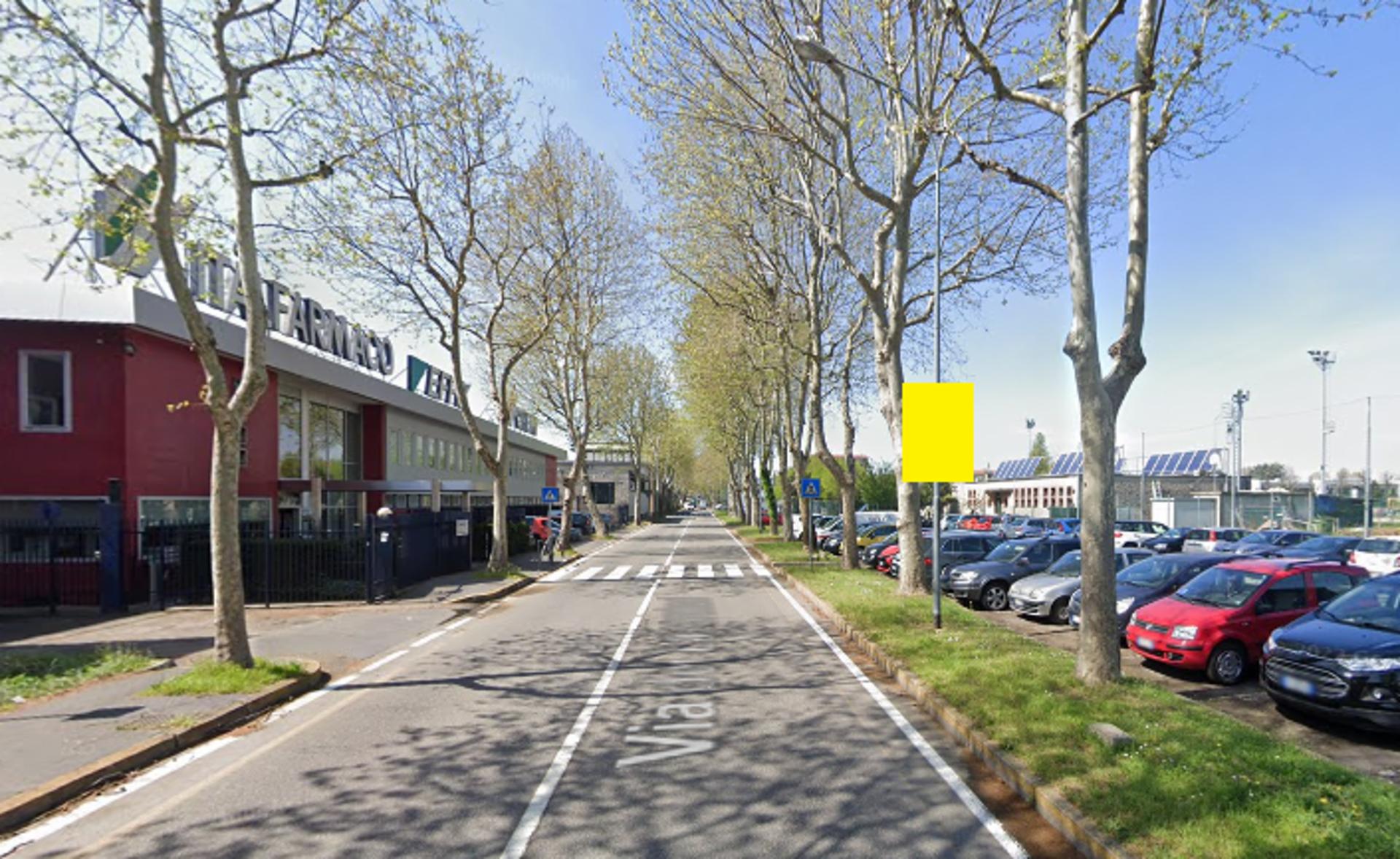 Impianto POLE MEDIA a Cinisello Balsamo, in zona McDonald's
