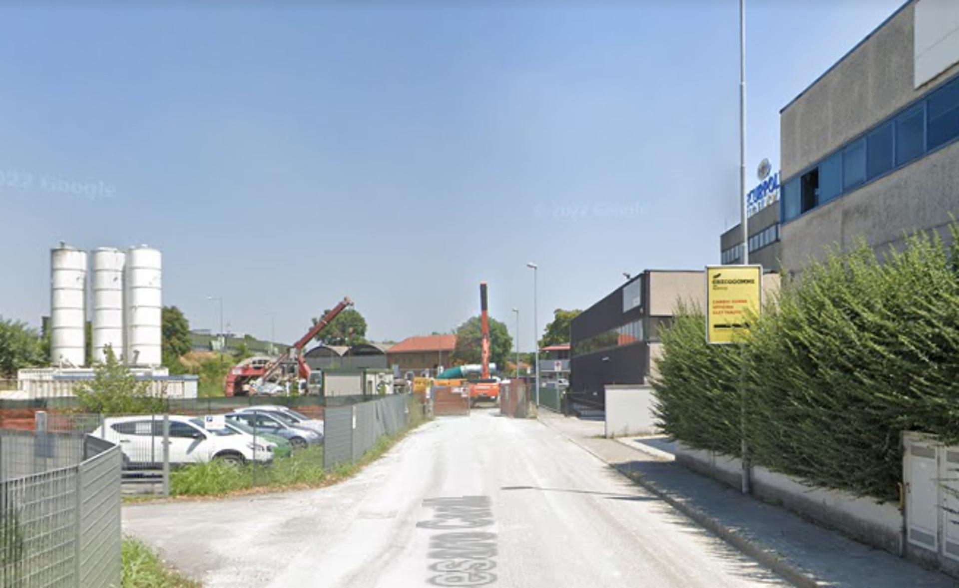 Impianto POLE MEDIA a Cinisello Balsamo, in zona KAM'S