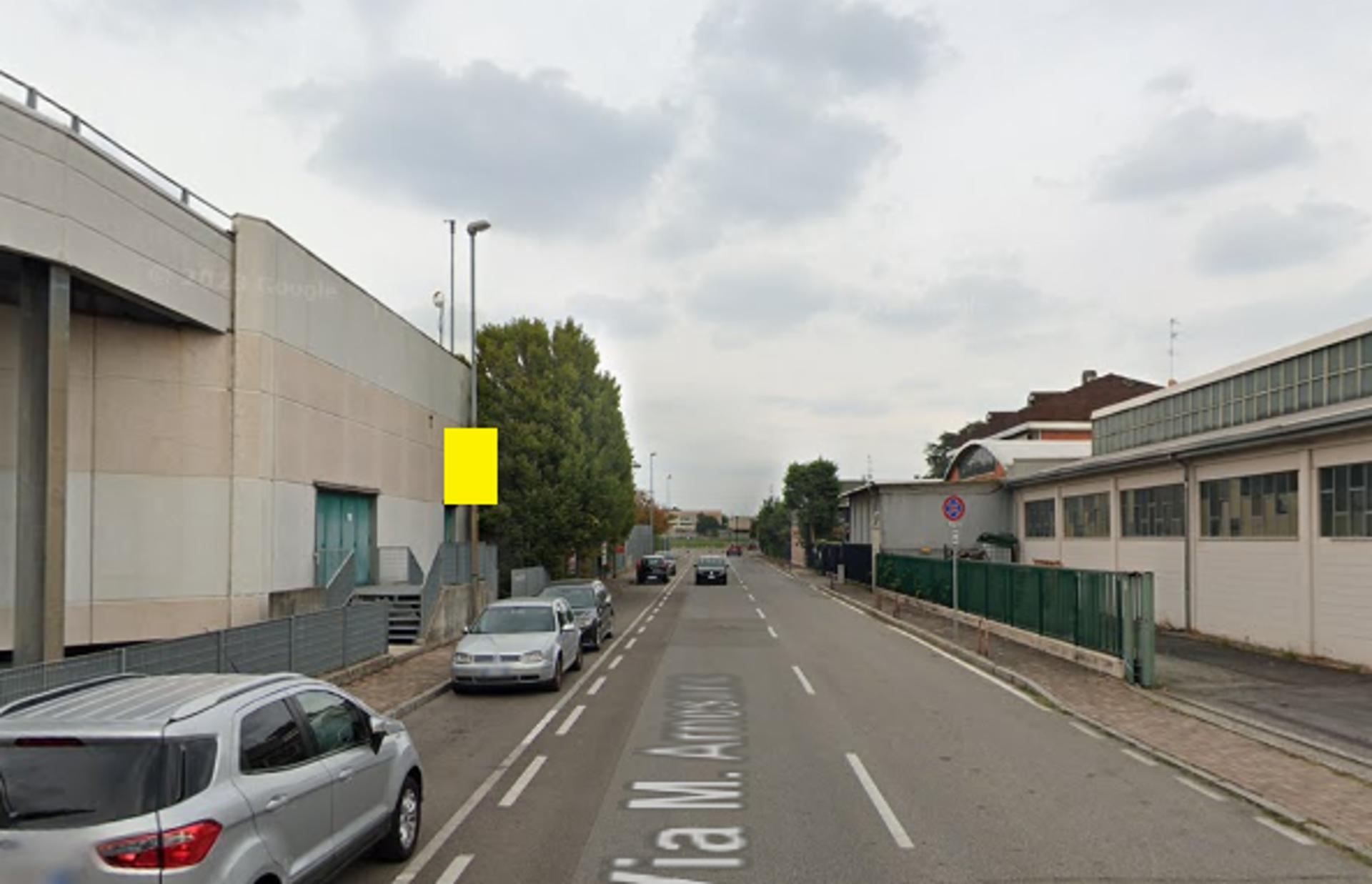 Impianto POLE MEDIA a Cinisello Balsamo, in zona McDonald's