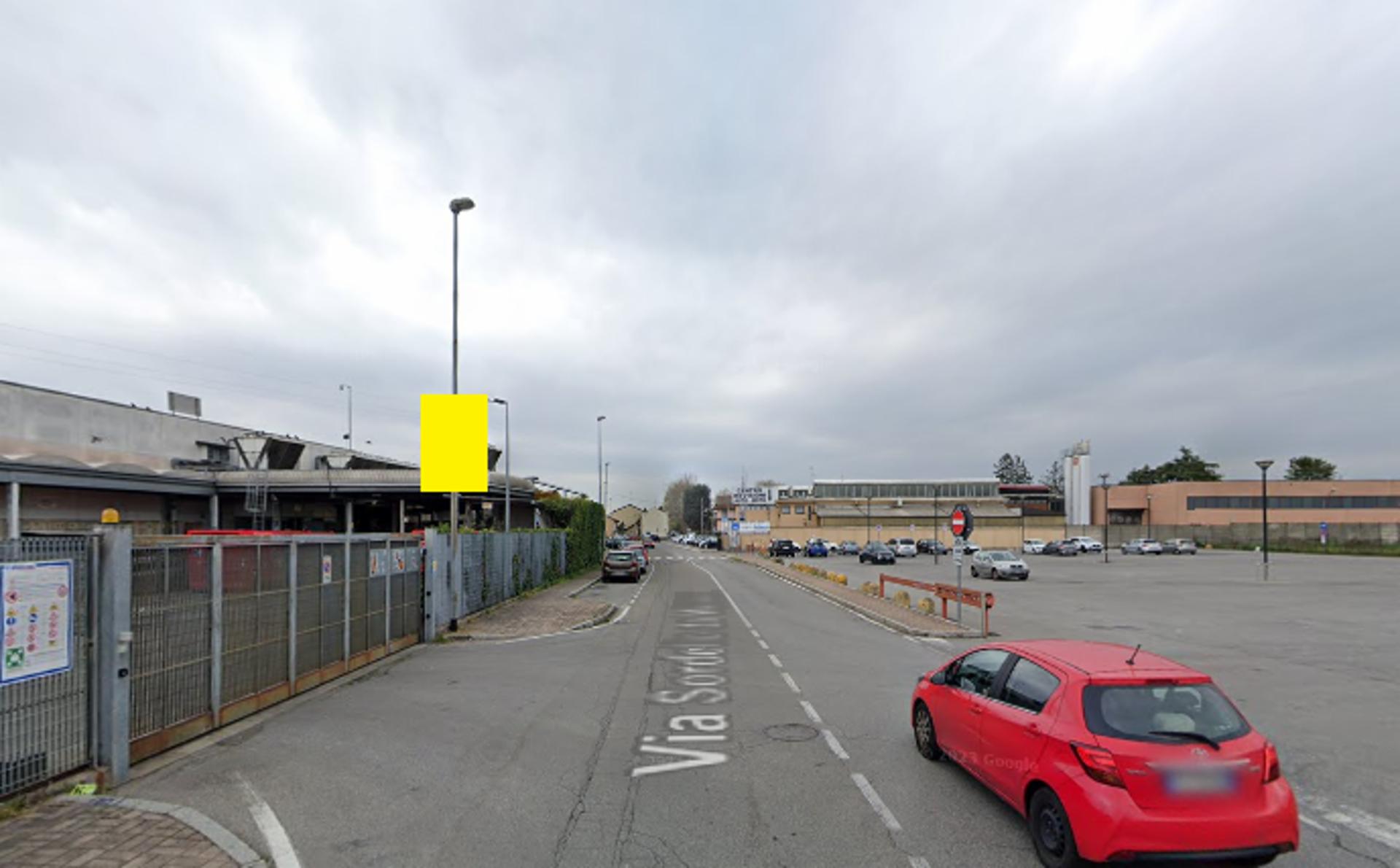 Impianto POLE MEDIA a Cinisello Balsamo, in zona McDonald's