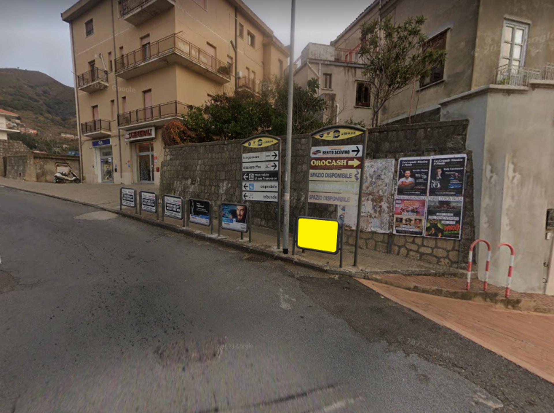 Impianto TRANSENNA a Paola, in zona Conad