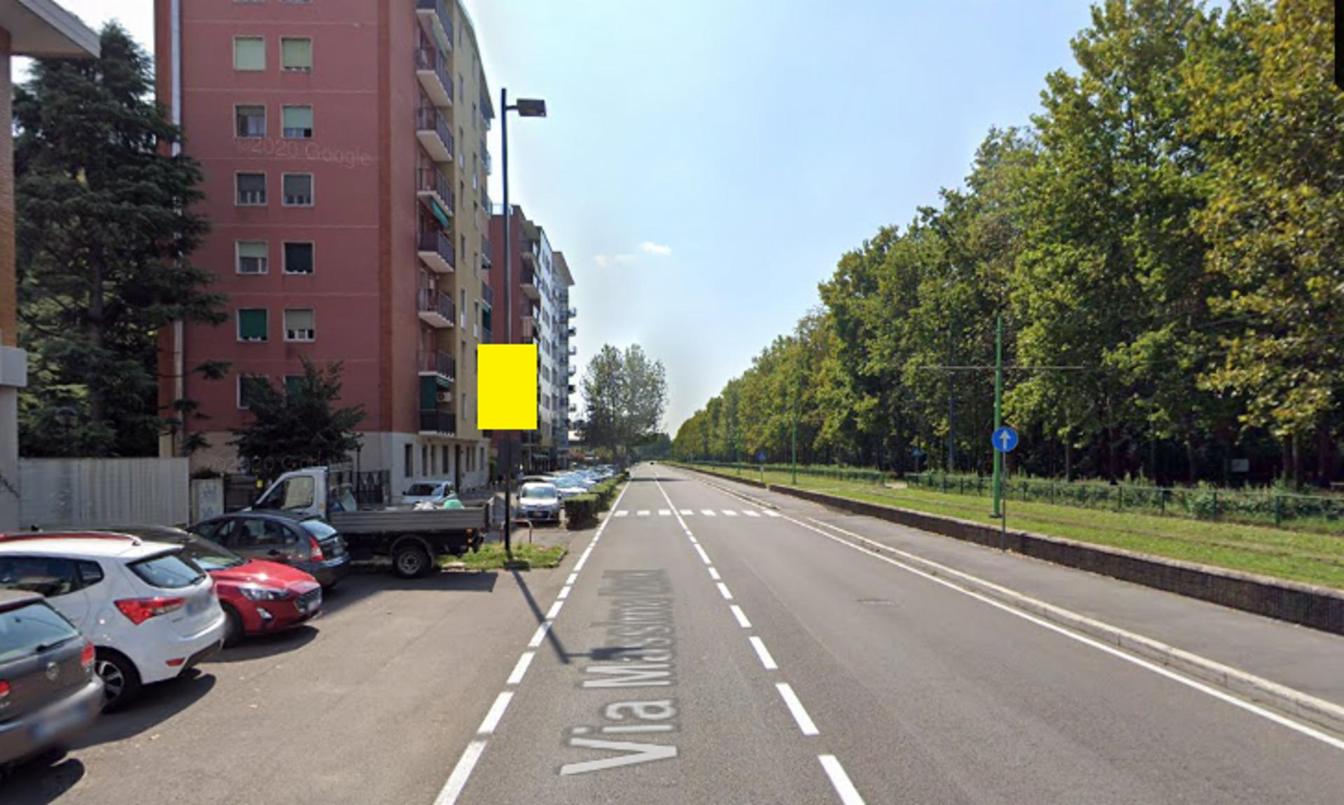 Impianto POLE MEDIA a Cinisello Balsamo, in zona Aumai