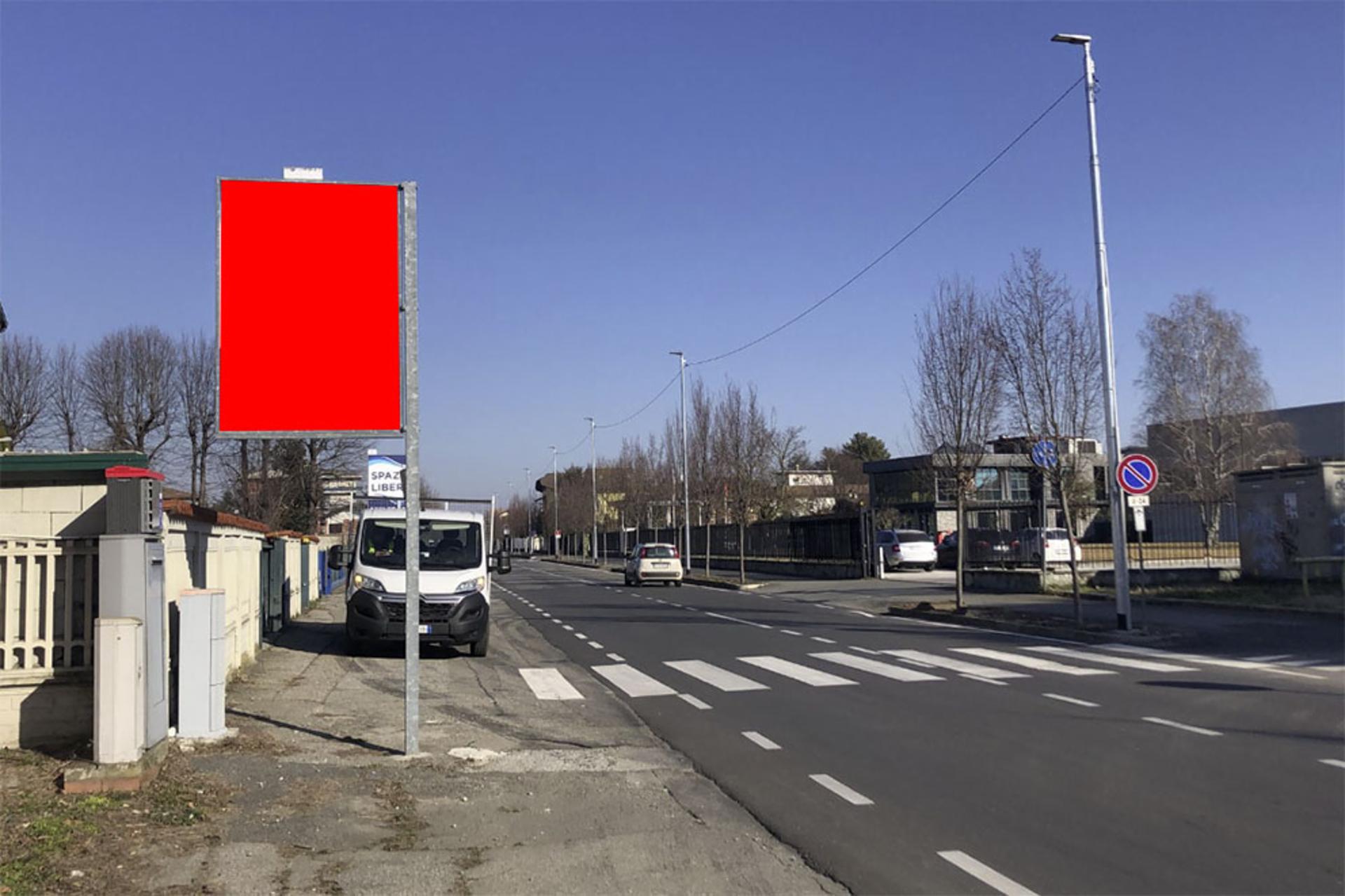 Impianto CARTELLONISTICA a Bellinzago Novarese, in zona Terranova