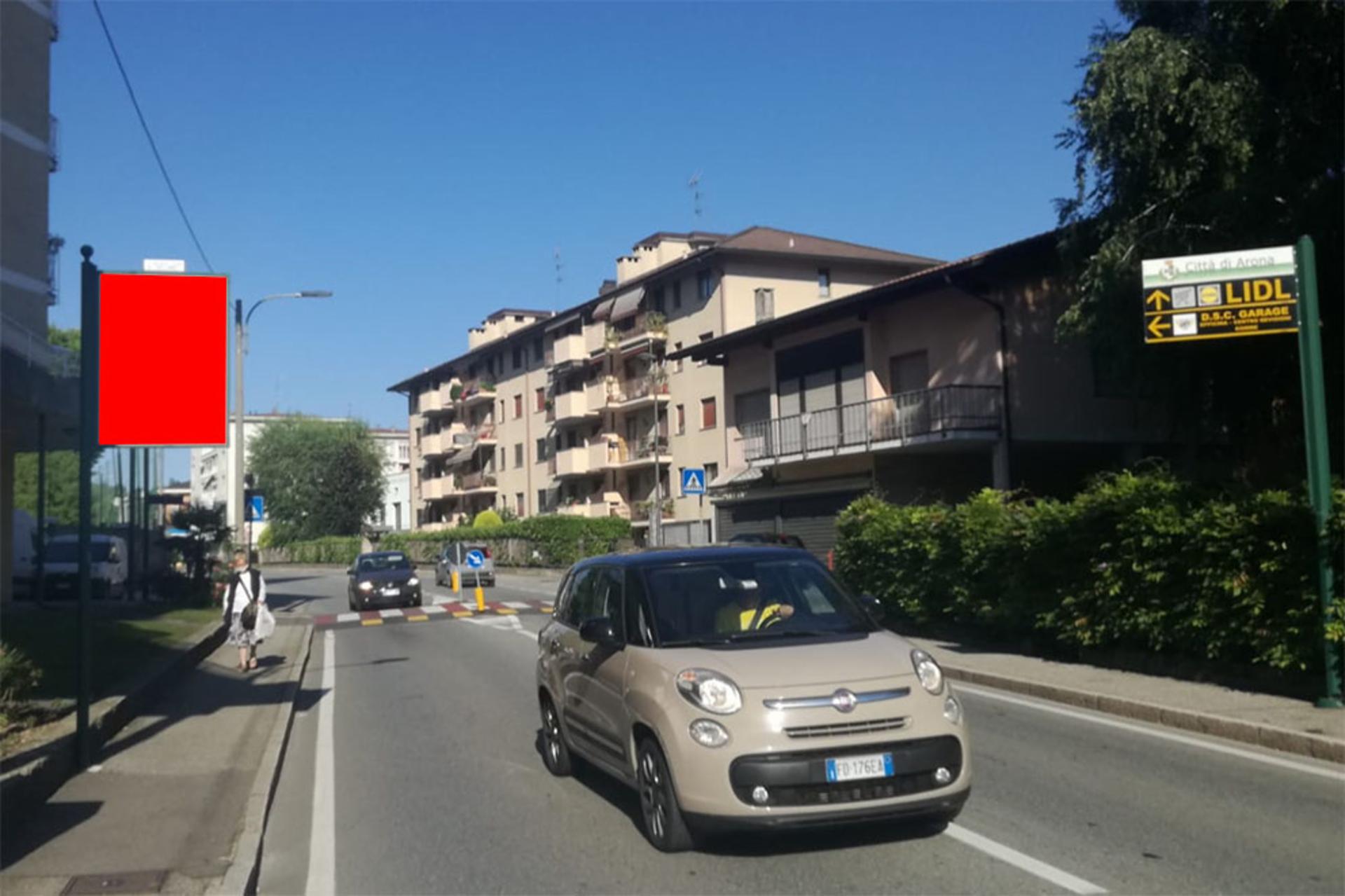 Impianto CARTELLONISTICA a Arona, in zona Centro Ufficio Arona