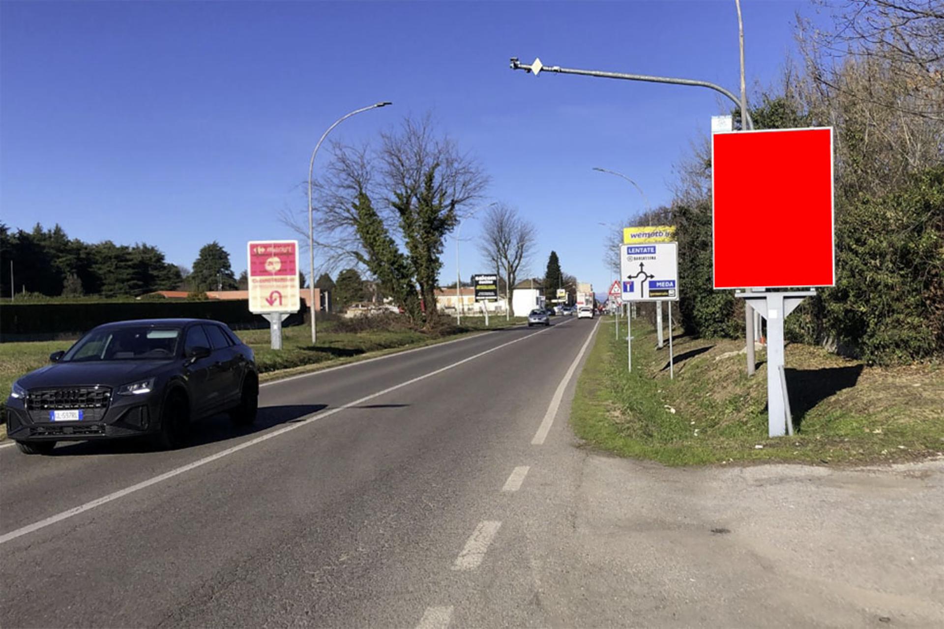 Impianto CARTELLONISTICA a Seveso, in zona Etoile