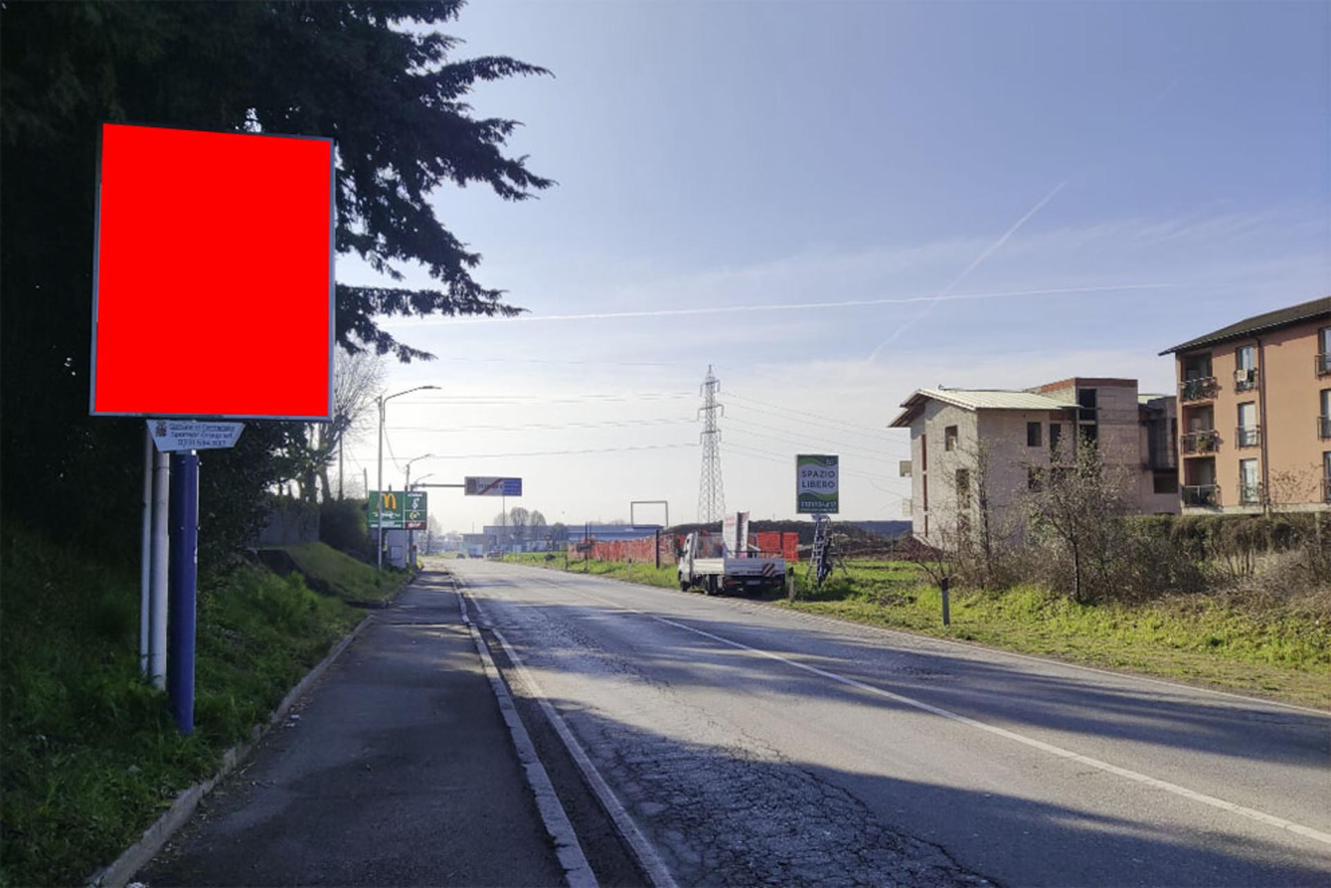Impianto CARTELLONISTICA a Cermenate, in zona Benny's bar