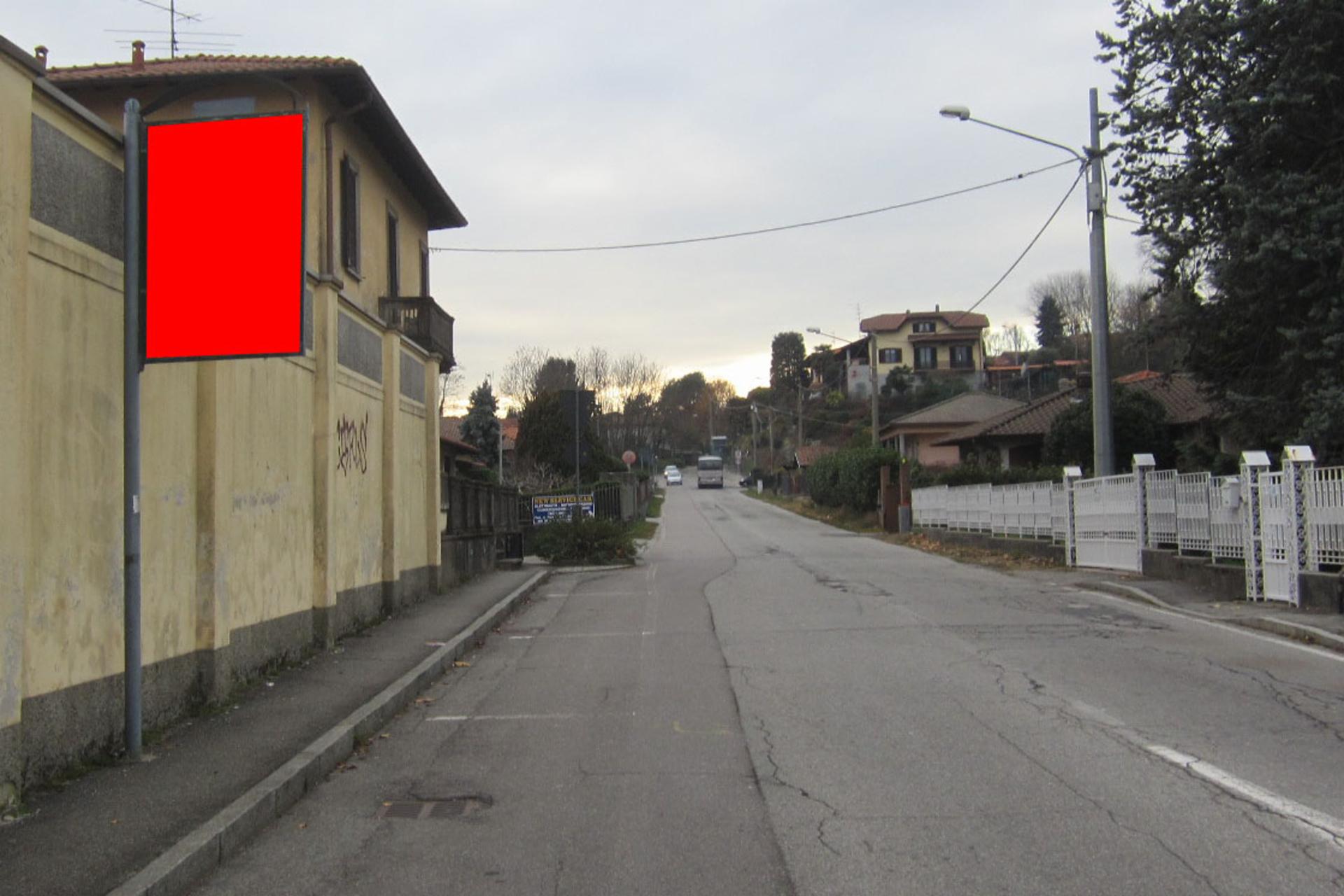 Impianto CARTELLONISTICA a Vergiate, in zona EuroSpin