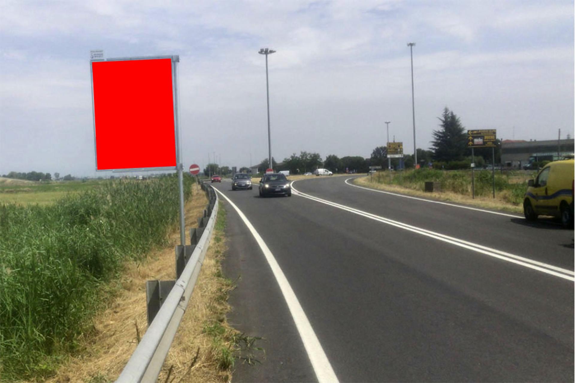 Impianto CARTELLONISTICA a Novara, in zona Via Pier Lombardo 230