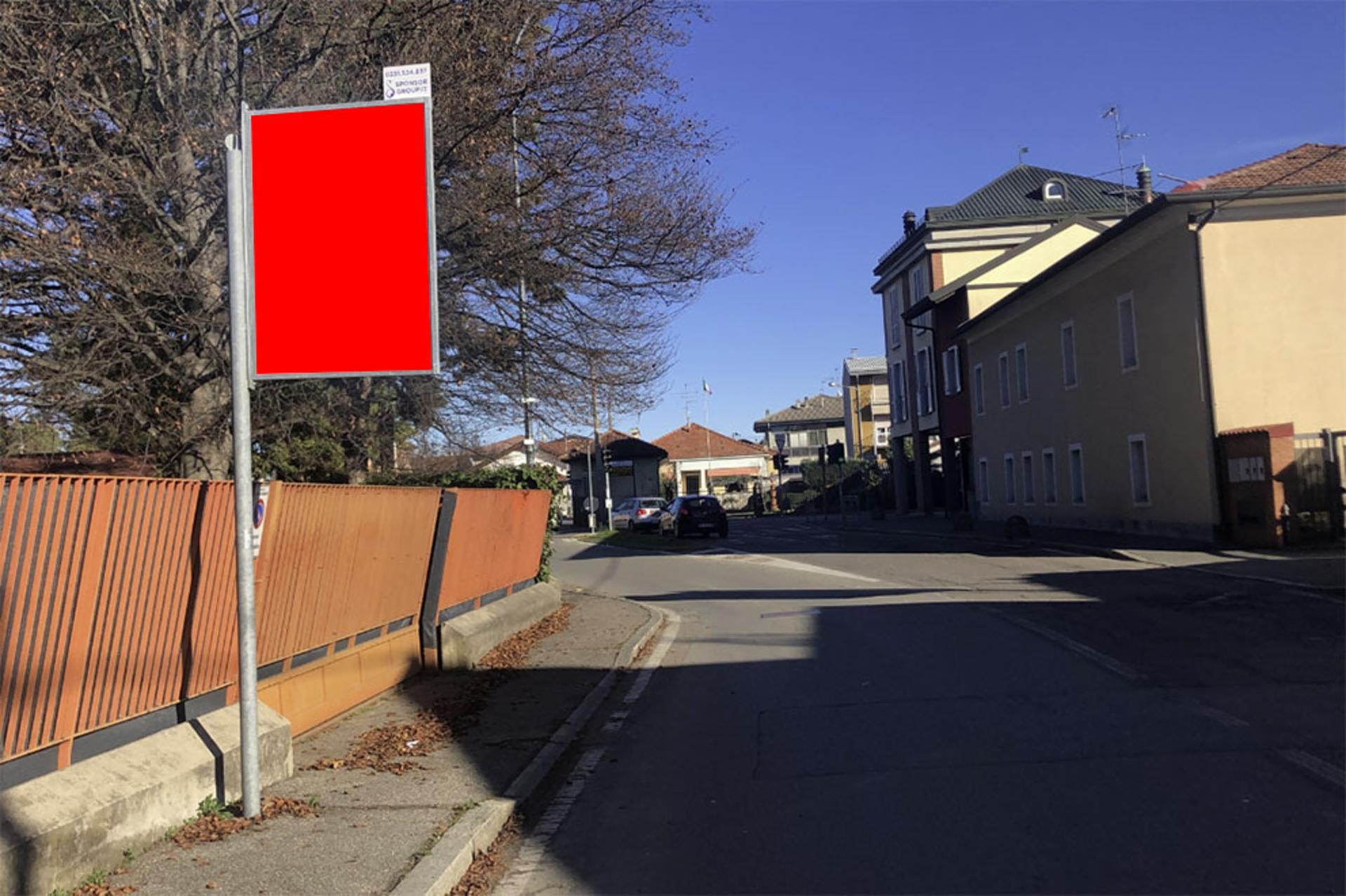 Impianto CARTELLONISTICA a Cassano Magnago, in zona Scuola Primaria Enrico Fermi