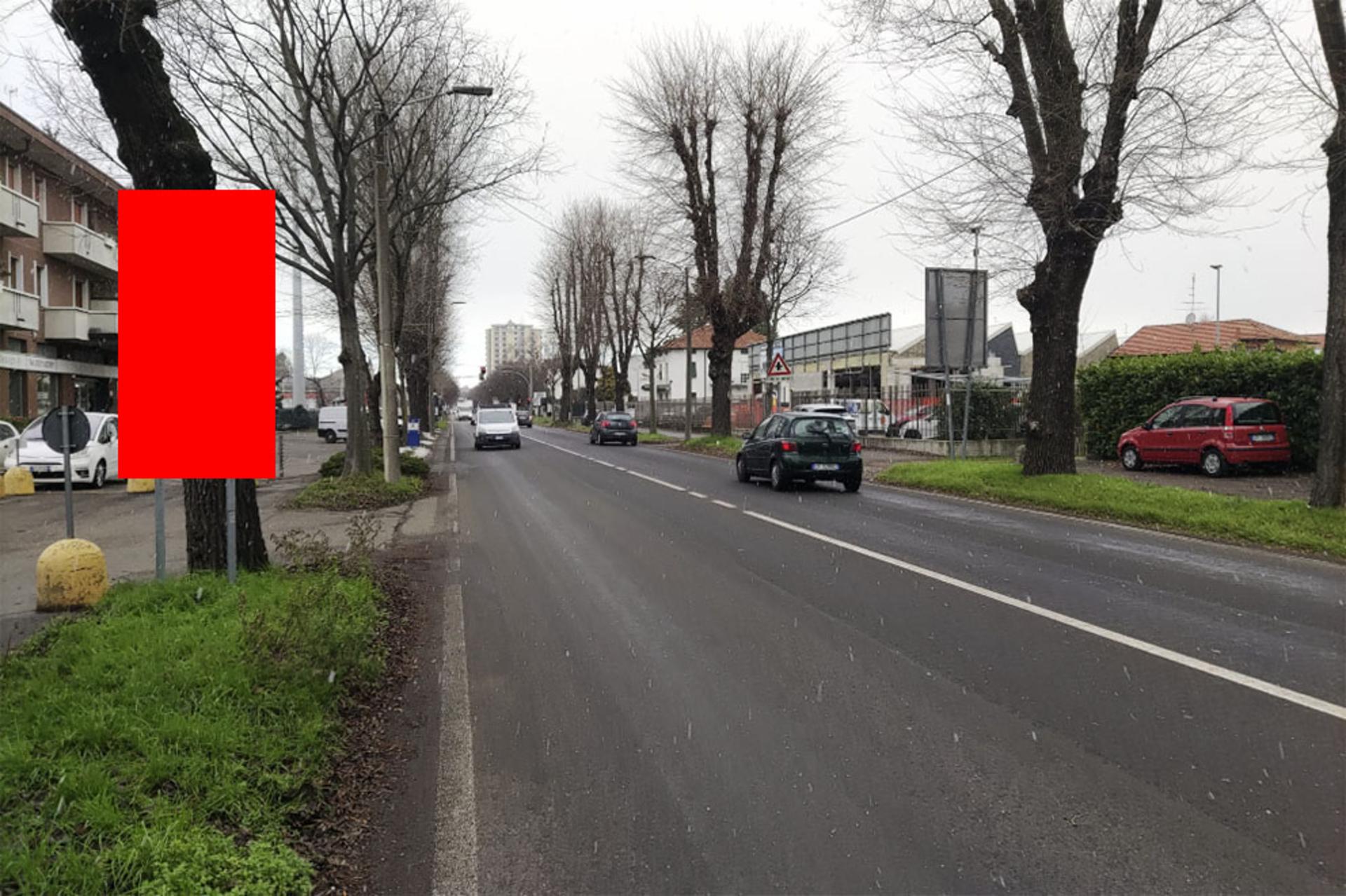 Impianto CARTELLONISTICA a Castellanza, in zona La Piccola Corte