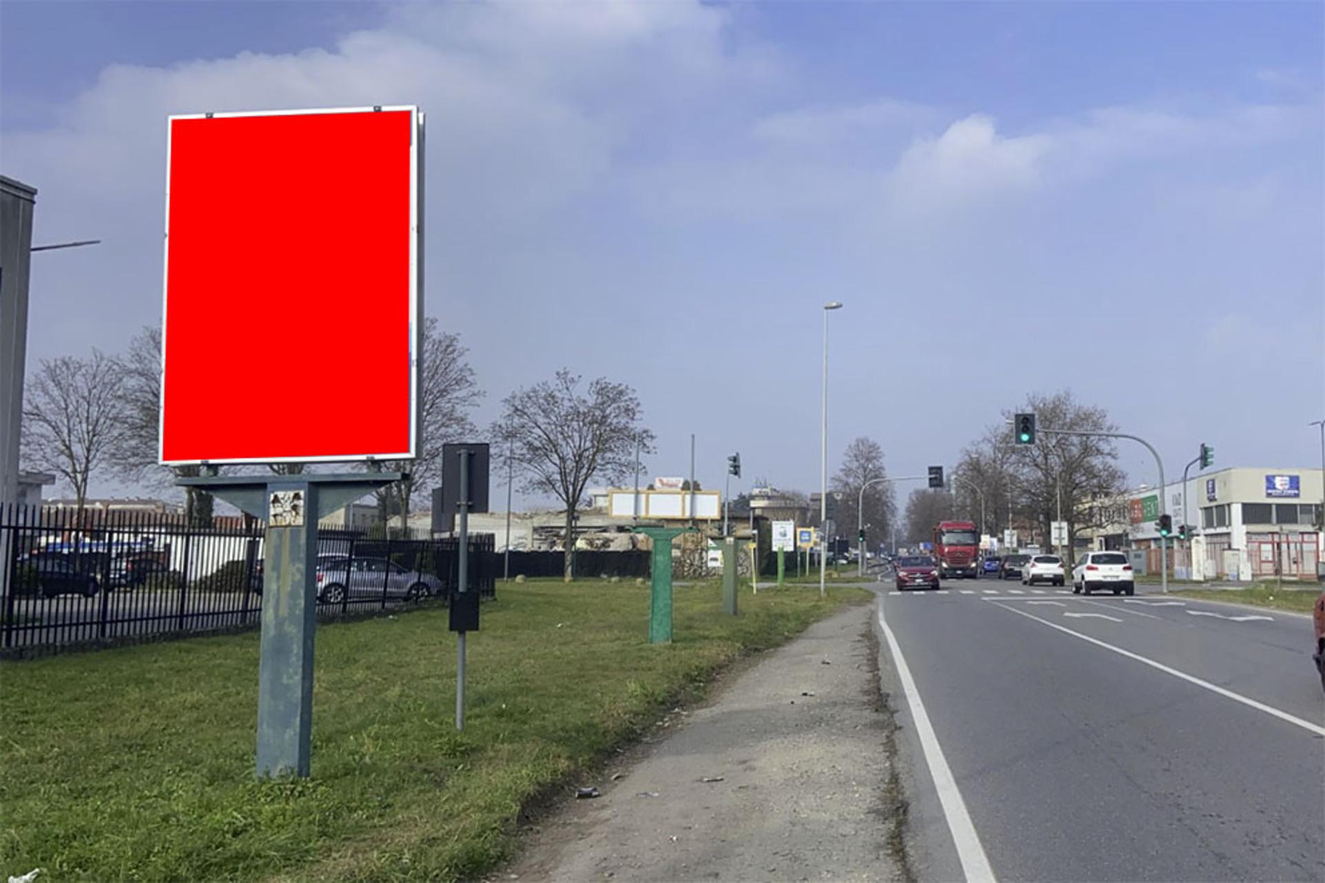 Impianto CARTELLONISTICA a Cernusco sul Naviglio, in zona Pizzeria Naviglio Gao